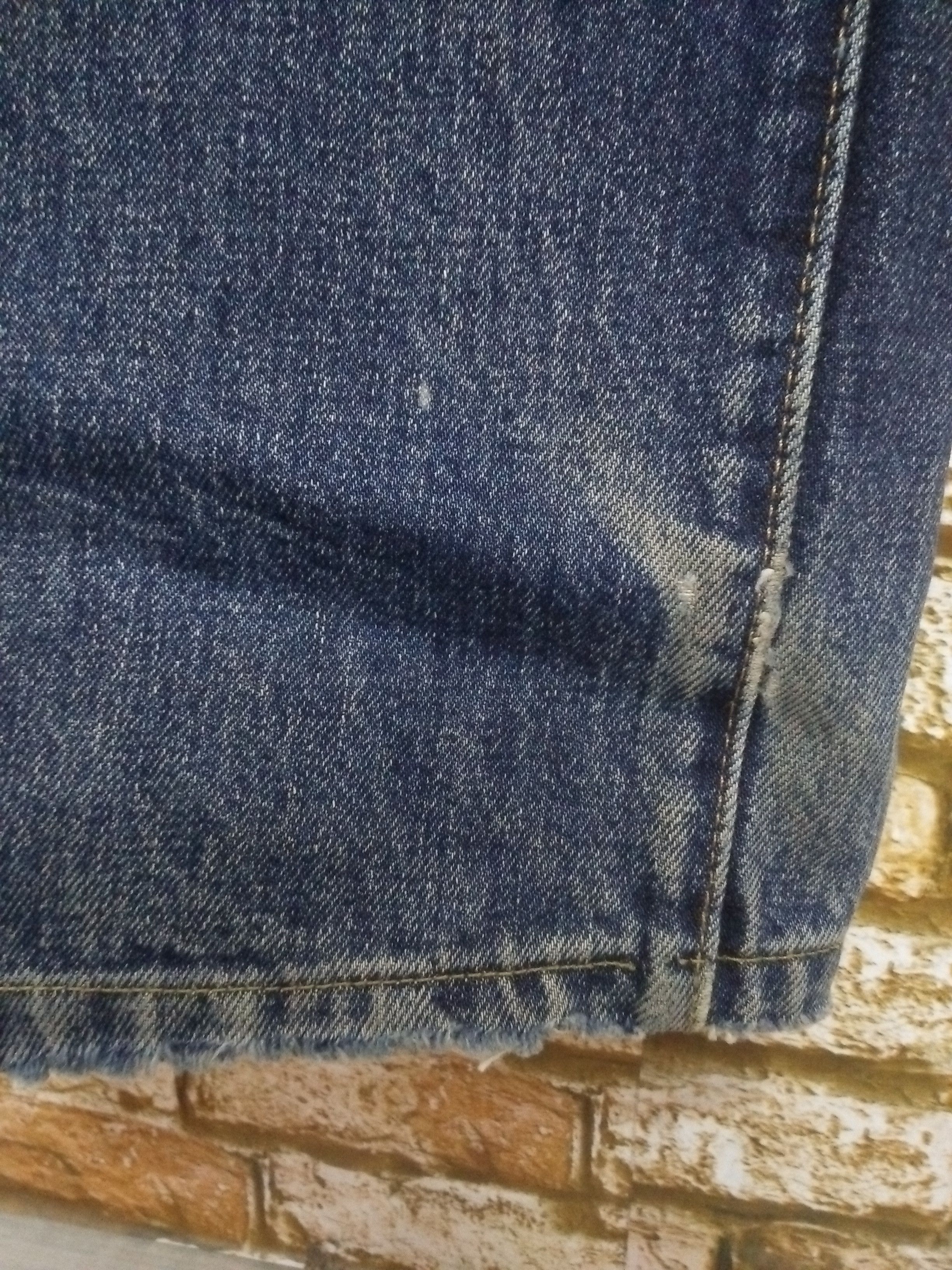 Levi's 90s LEVIS 501XX BIG E DISTRESSED SELVEDGE 555 USA (B102) Size US 30 / EU 46 - 6 Thumbnail
