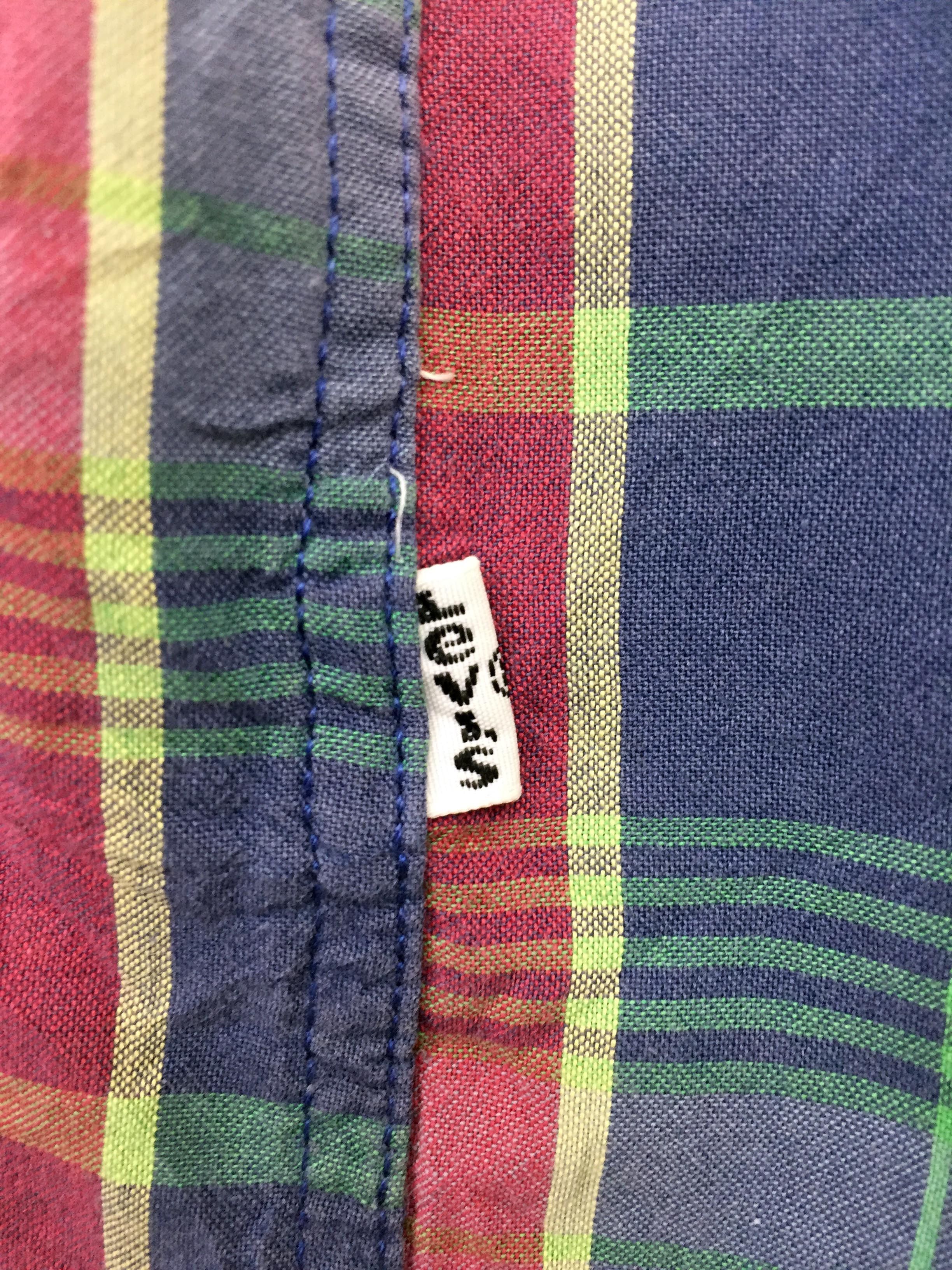 Levi's × Levi's Vintage Clothing VINTAGE LEVI'S BUTTON UP SHORT SLEEVE SHIRT Size US M / EU 48-50 / 2 - 6 Thumbnail