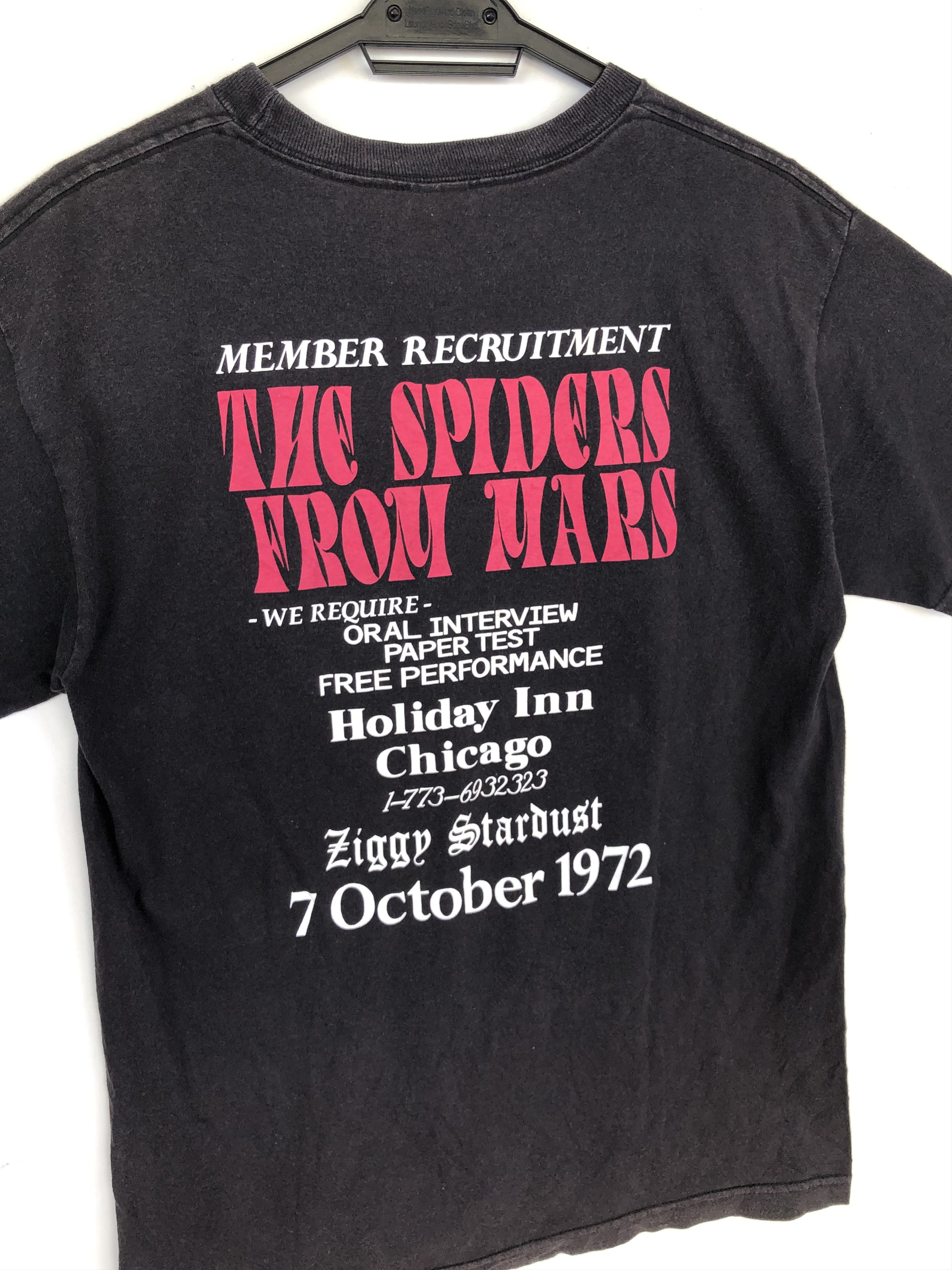 Band Tees RARE🔥VINTAGE ZIGGY STARDUST BOWIE MEMBER’S RECRUITMENT TEE Size US M / EU 48-50 / 2 - 4 Thumbnail