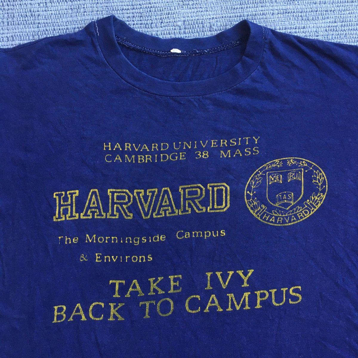 Vintage vintage harvard university tee Size US S / EU 44-46 / 1 - 2 Thumbnail