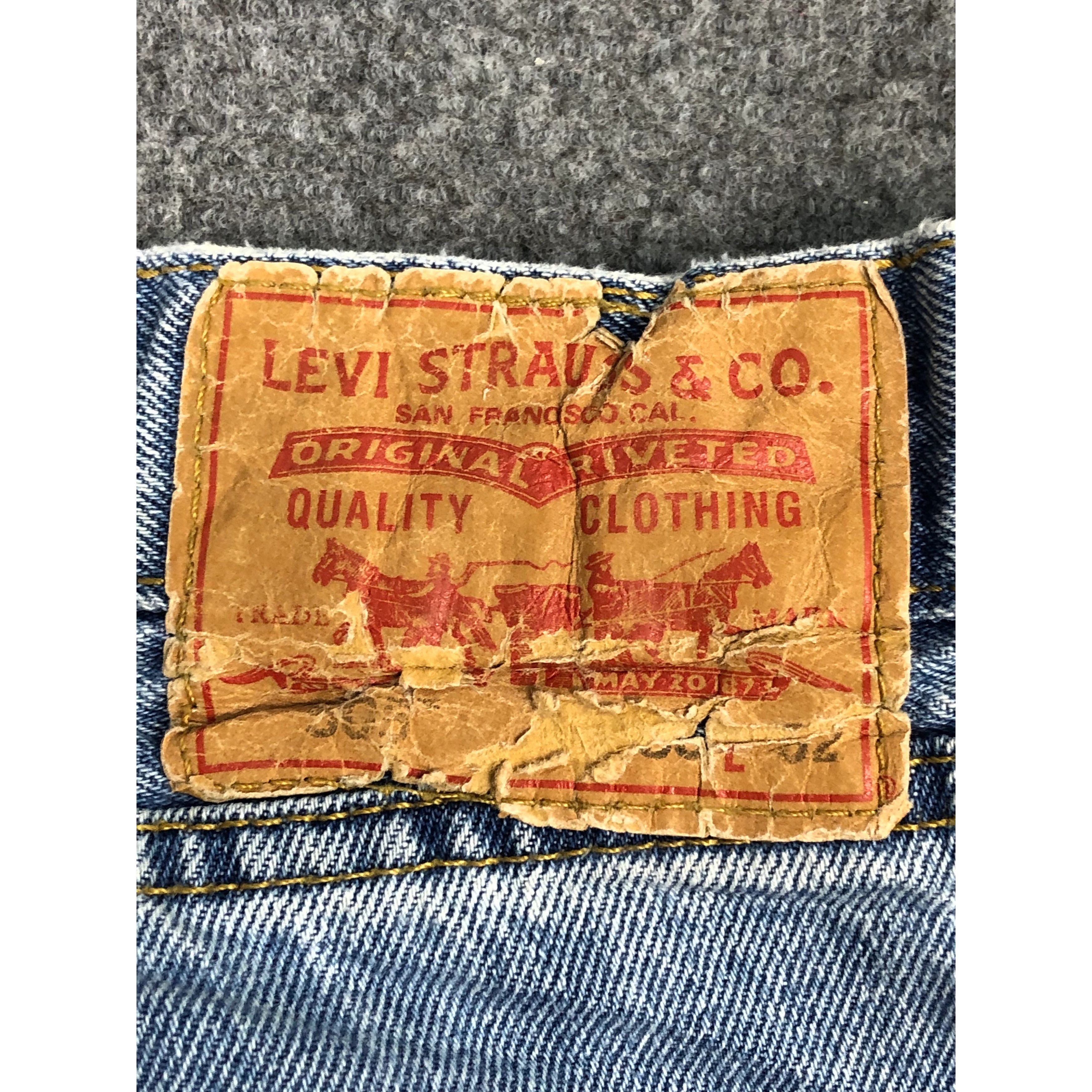 Levi's Vintage Levis 505 Jeans Lightwash DP0539 Size US 39 - 5 Thumbnail