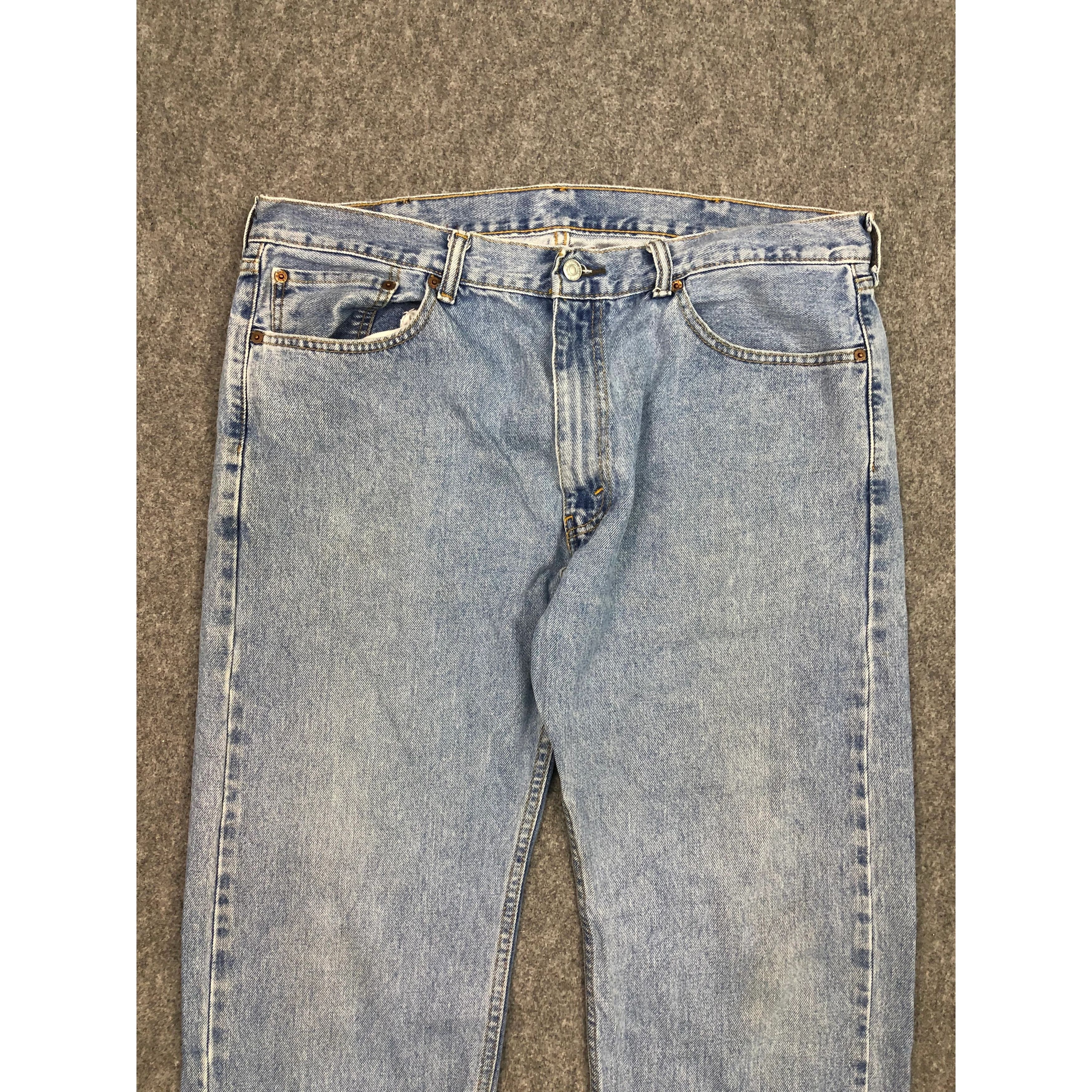 Levi's Vintage Levis 505 Jeans Lightwash DP0539 Size US 39 - 3 Thumbnail