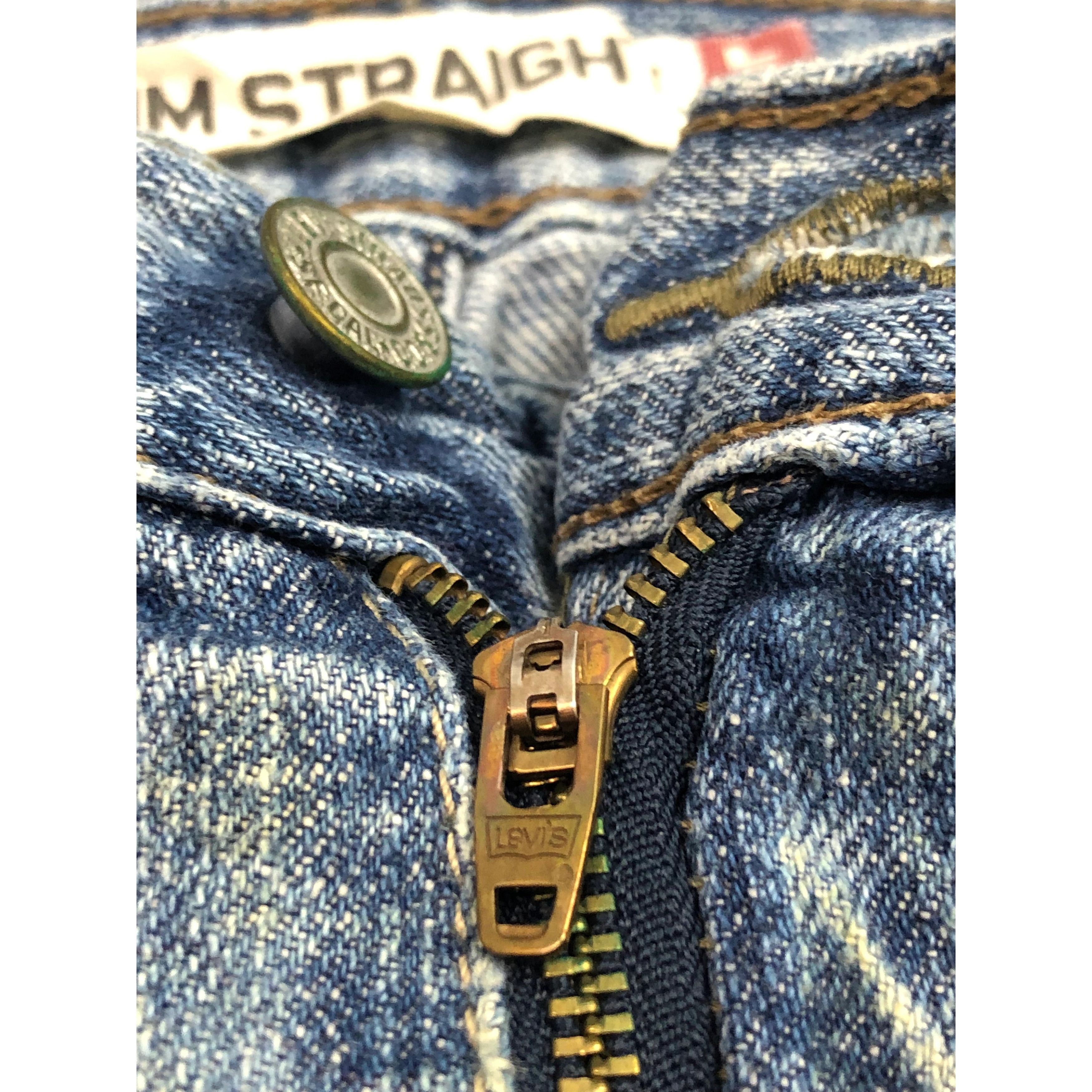 Levi's Vintage Levis 514 Jeans DP0494 Size US 35 - 8 Thumbnail