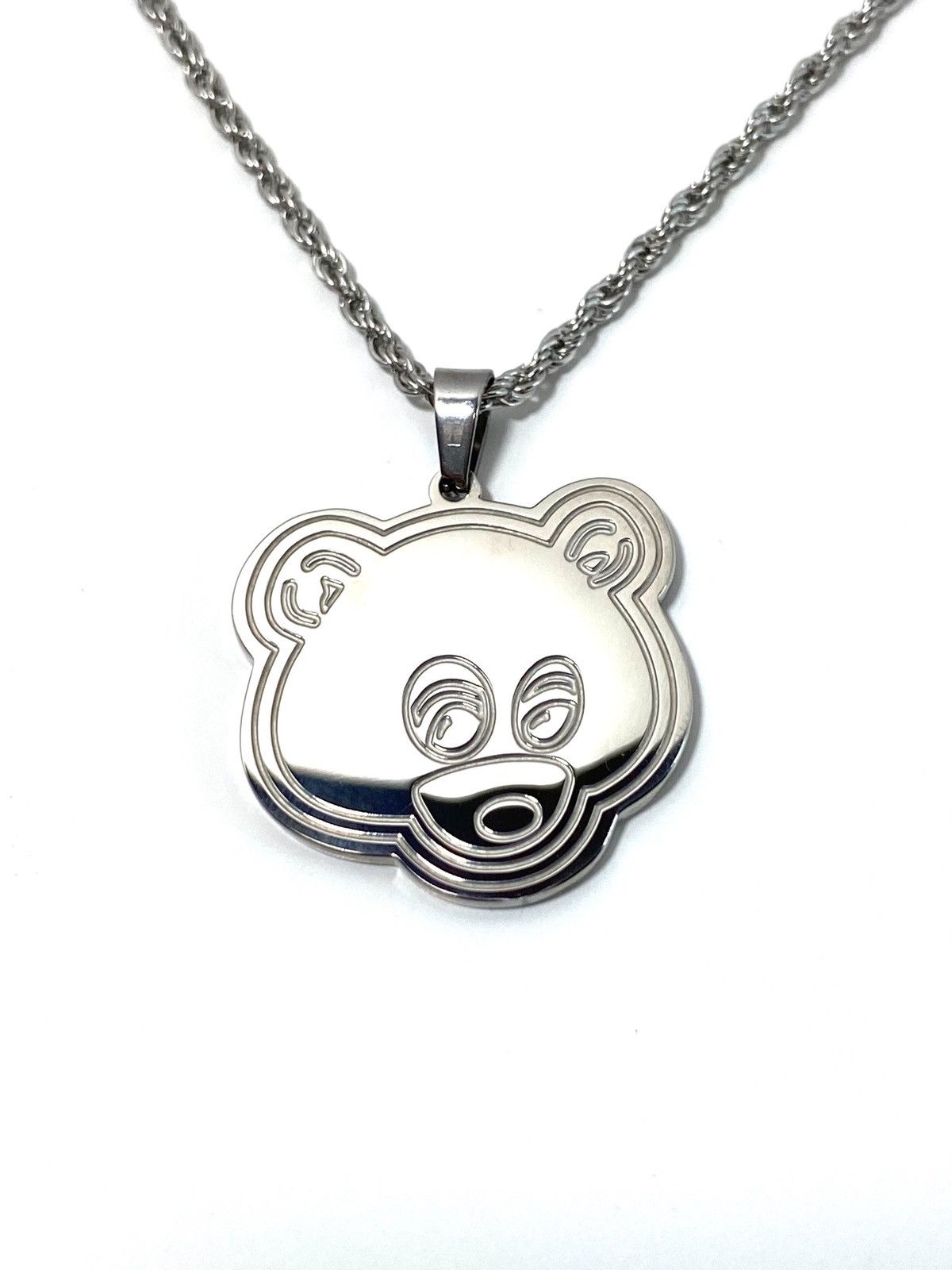 Vintage Graduation bear Kanye donda necklace Size ONE SIZE - 4 Thumbnail