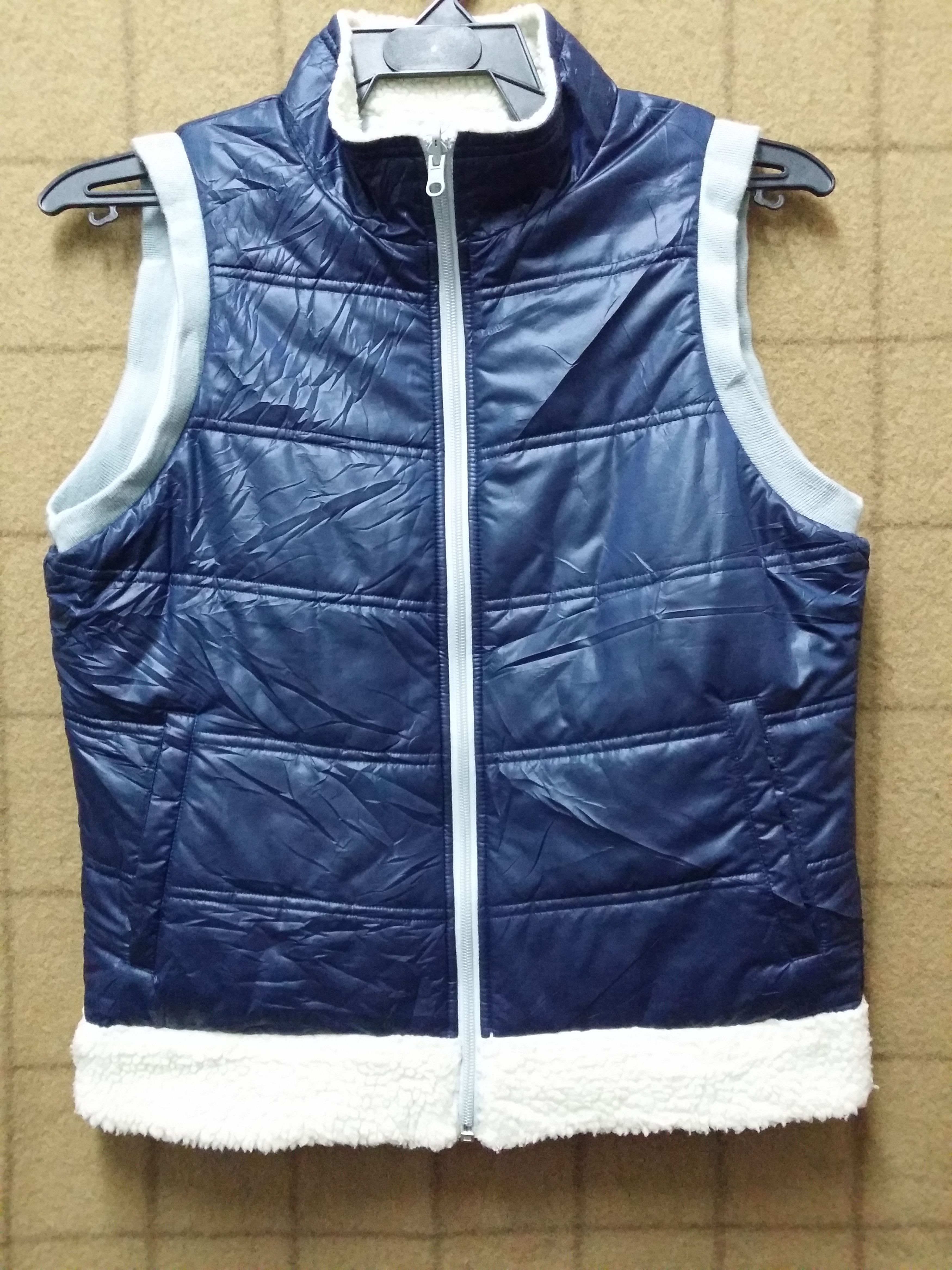 Adidas AUTHENTIC ADIDAS PUFFER VEST REVERSIBLE Size US S / EU 44-46 / 1 - 2 Thumbnail