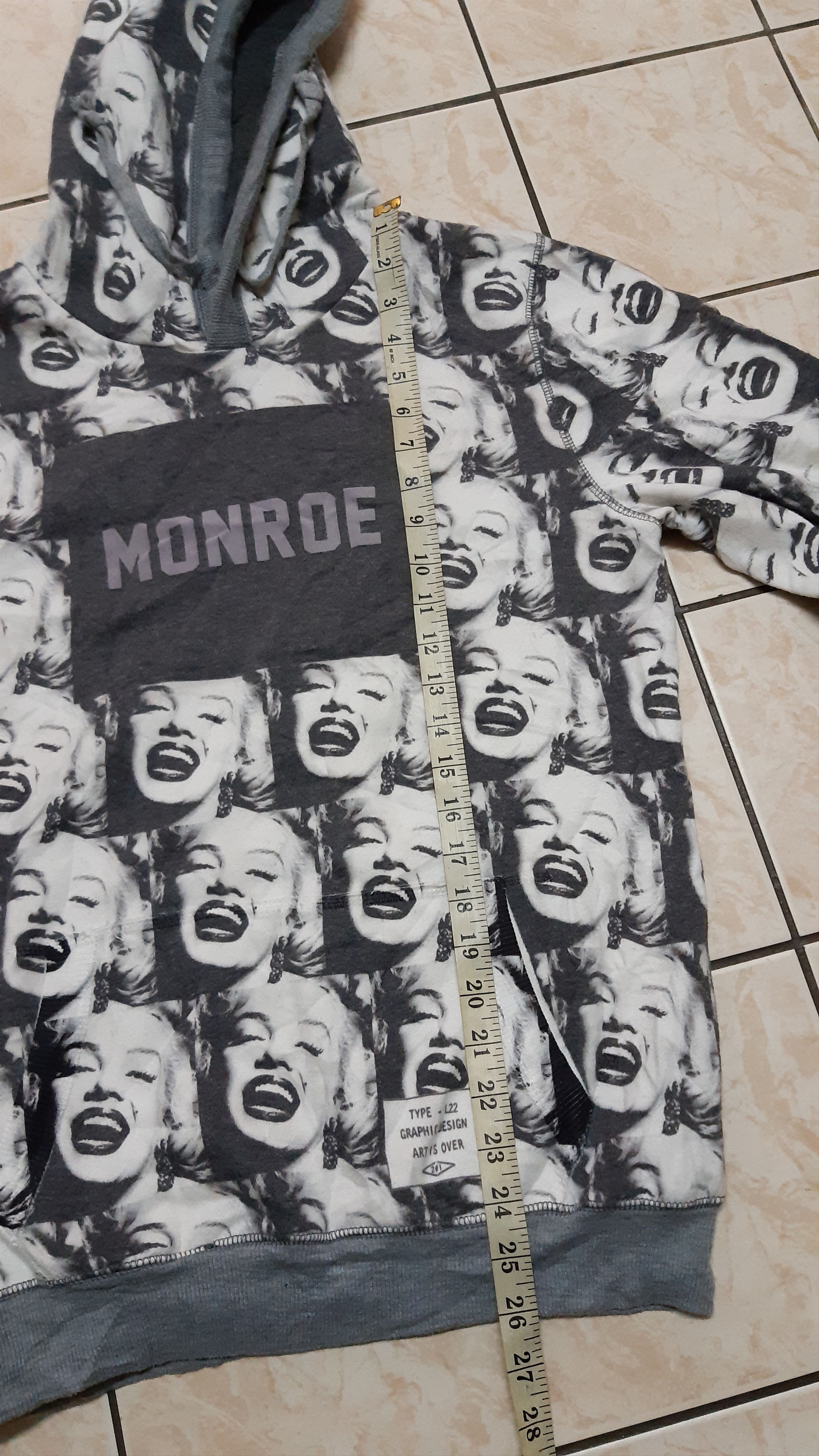 Japanese Brand VINTAGE MARILYN MONROE FULL PRINT PULLOVER HOODIES Size US M / EU 48-50 / 2 - 6 Thumbnail