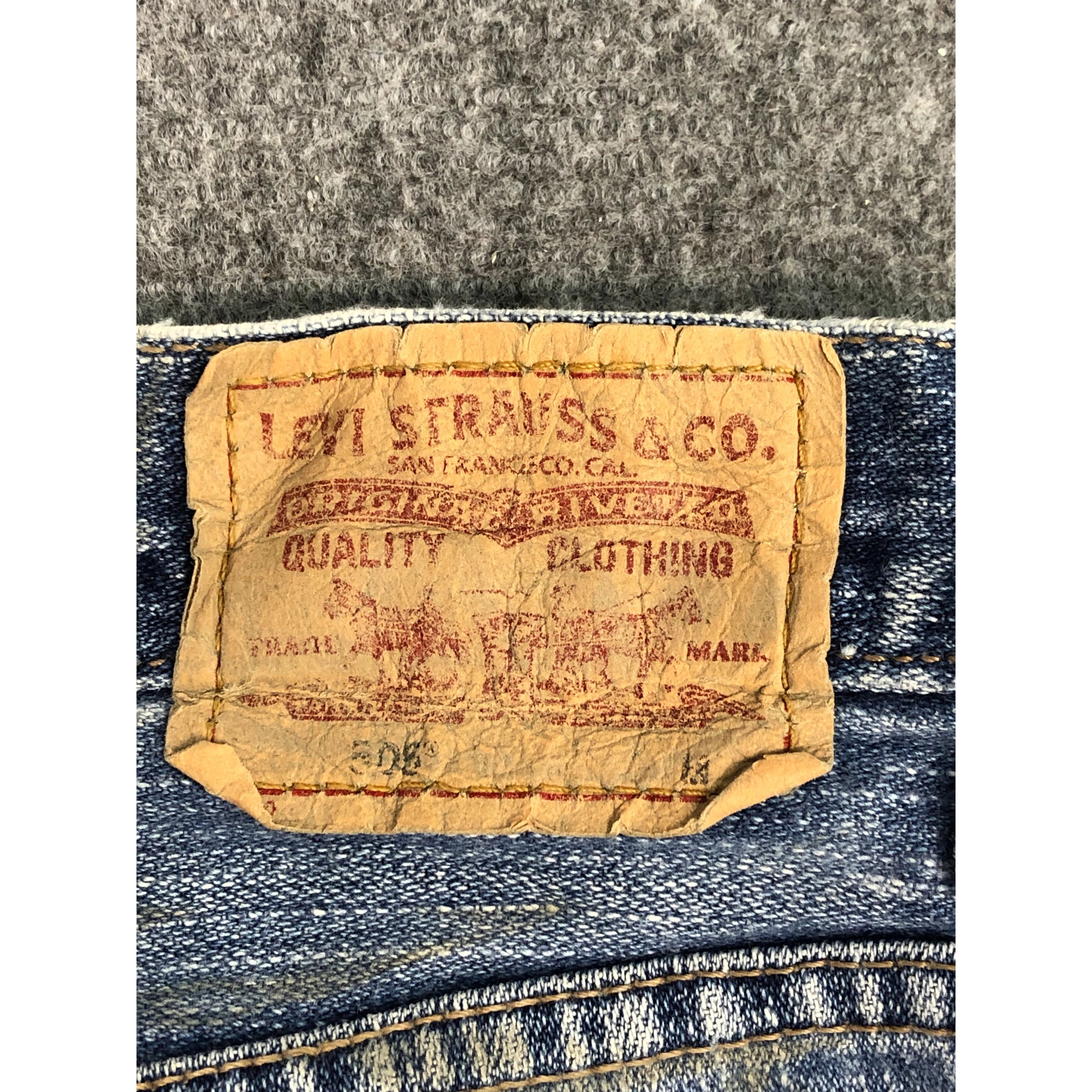 Levi's Vintage Levis 505 Jeans DP0488 Size US 37 - 5 Thumbnail