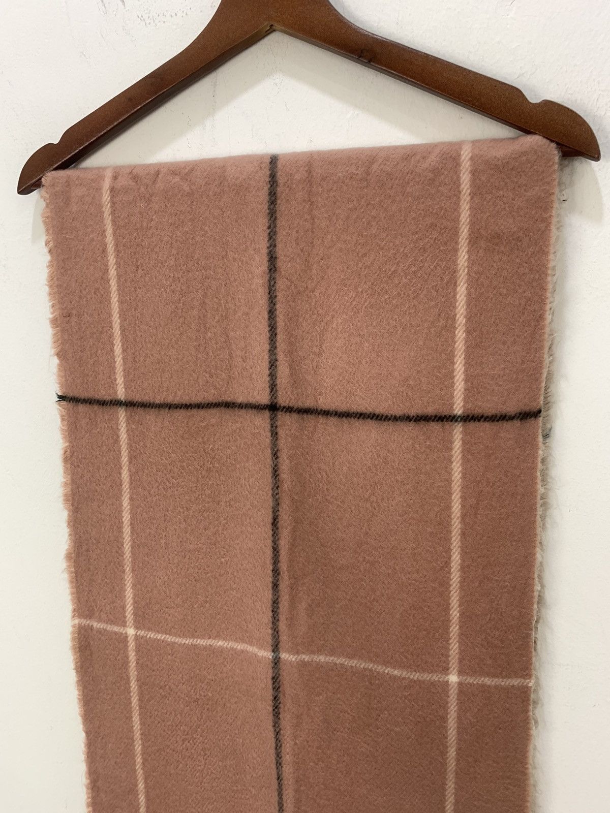 Japanese Brand × Other WIGWAG KAWABE Cashmere Wool Window Pane Plaid Muffler Scarf Size ONE SIZE - 4 Thumbnail