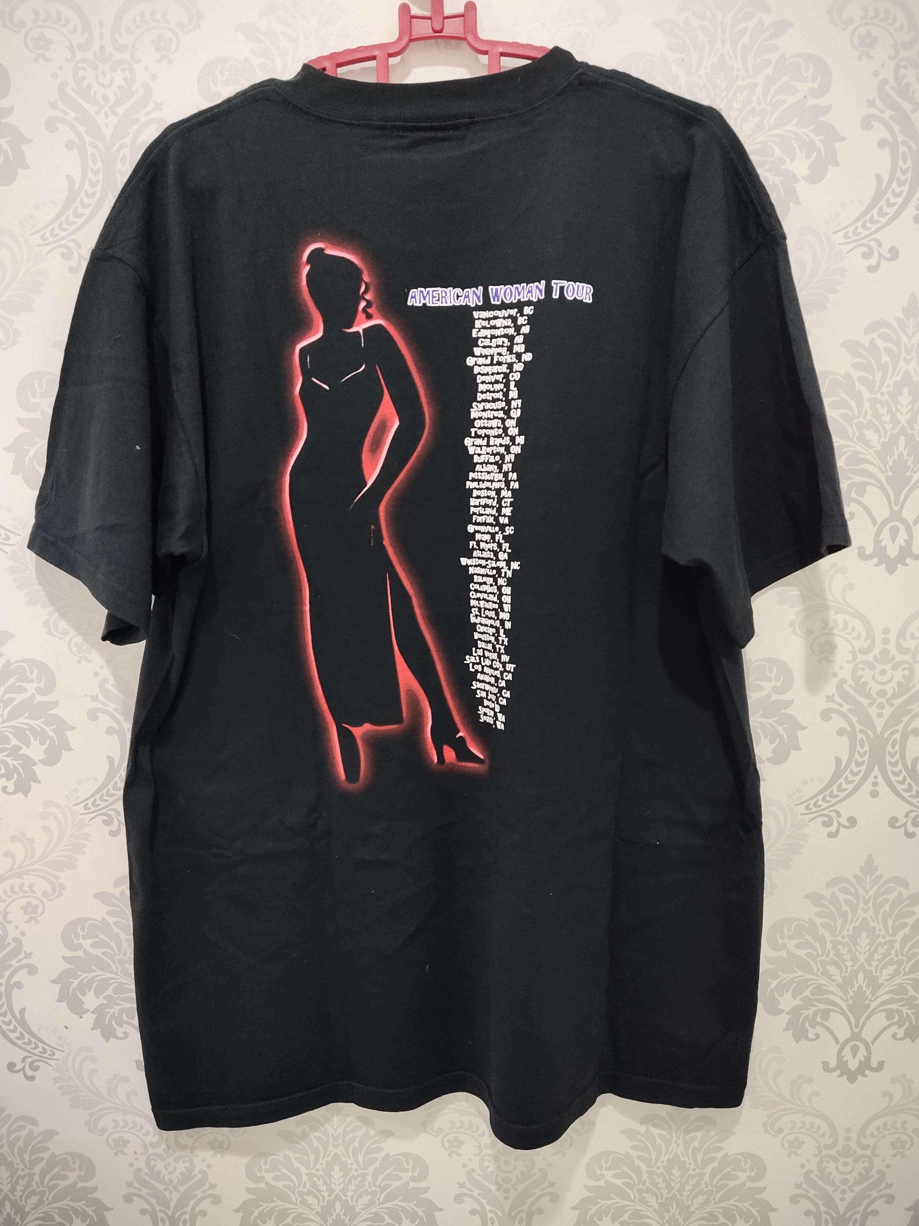 Band Tees × Vintage Vintage 90's The Guess Who American Woman Tour T-Shirt Size US XL / EU 56 / 4 - 4 Thumbnail