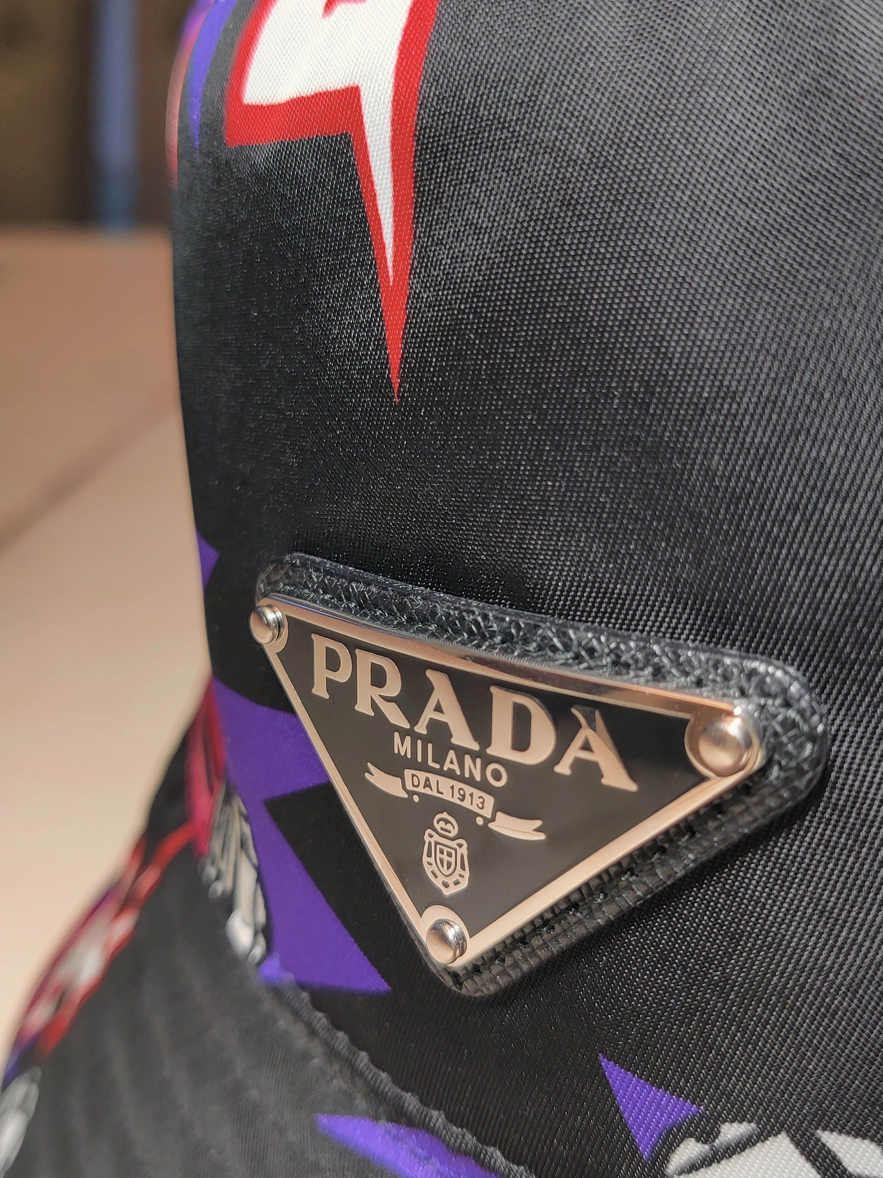 Prada Prada Nylon Logo Bucket Hat Size ONE SIZE - 4 Thumbnail