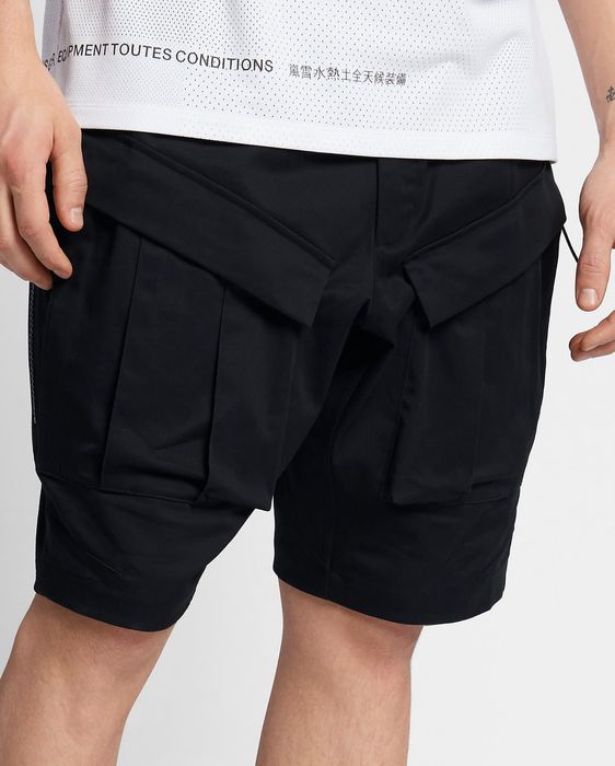 Nikelab acg shorts hotsell