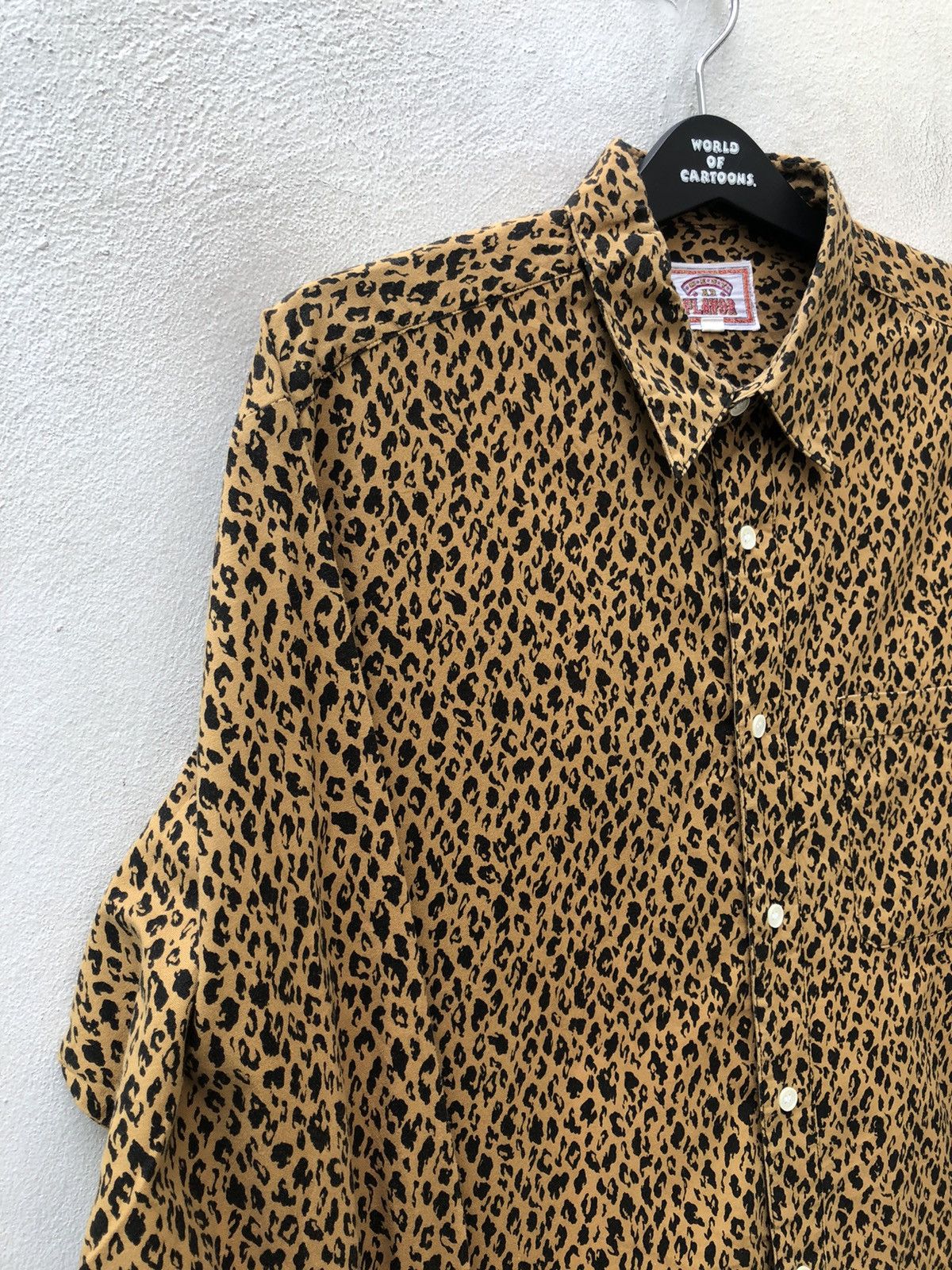 Vintage Vintage 90s A.D. Flavor Made in Japan Leopard Camo Shirt Size US L / EU 52-54 / 3 - 4 Thumbnail