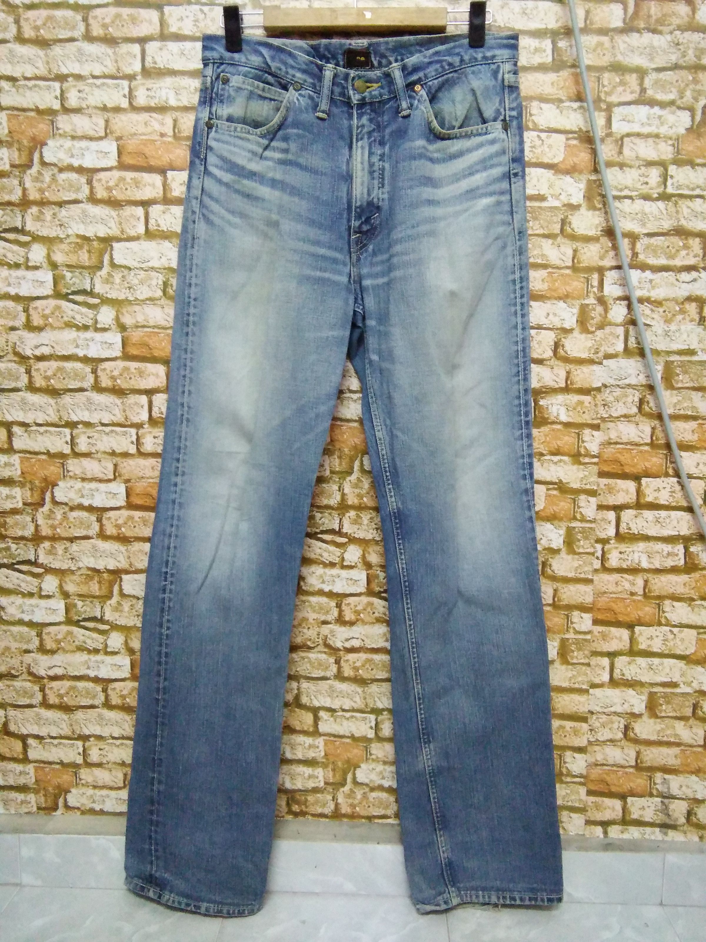 Lee LEE RIDERS UNION MADE SANFORIZED DENIM HALF SELVEDGE (A693) Size US 31 - 1 Thumbnail