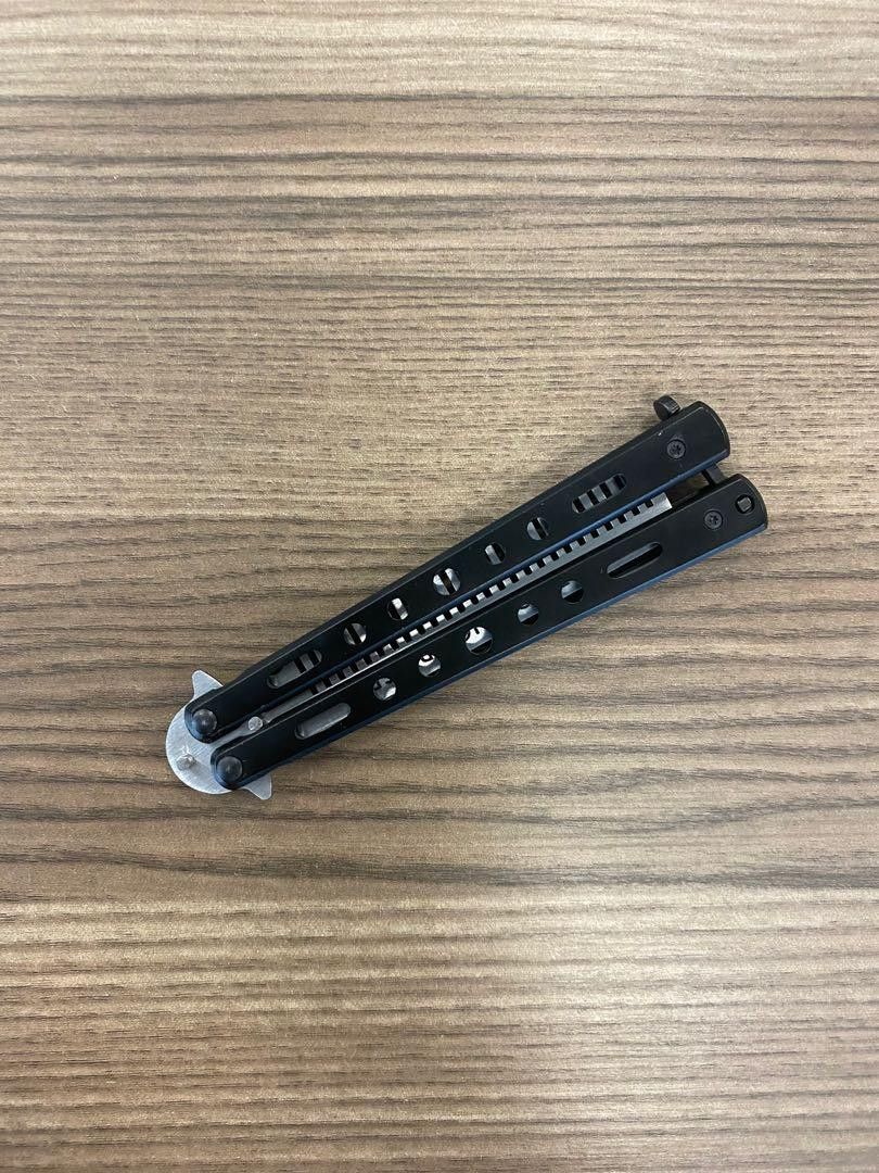 Celine SS2022 Cosmic Cruise show metallic comb by Hedi Slimane Size ONE SIZE - 2 Thumbnail