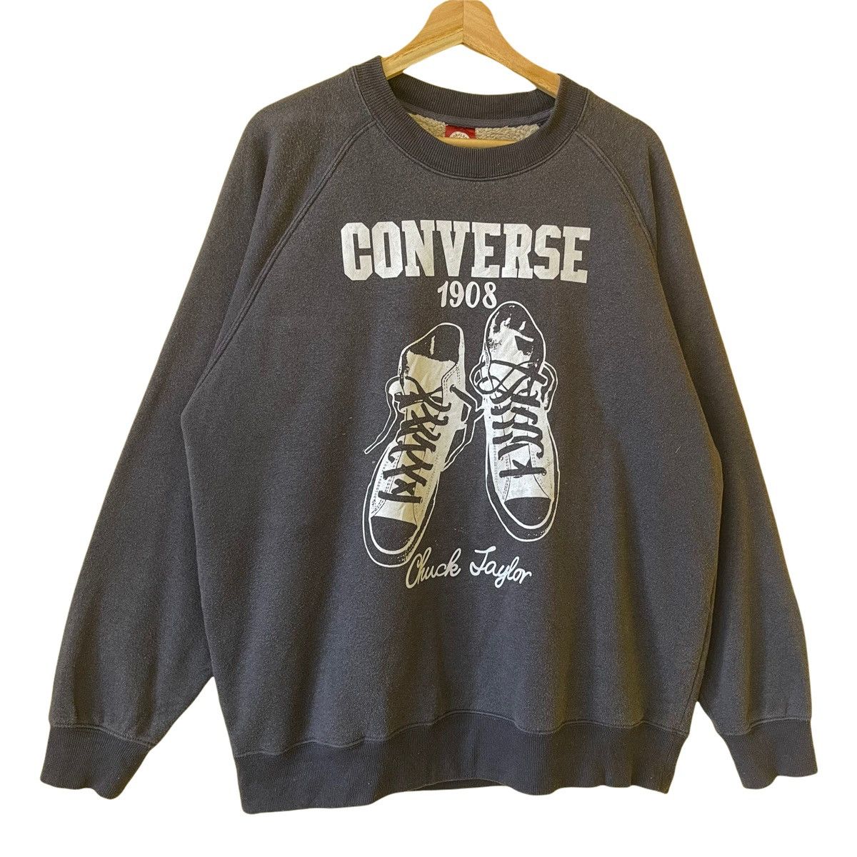 Converse 90s Converse Big Logo Crewneck Sweatshirt Size L Size US L / EU 52-54 / 3 - 2 Thumbnail