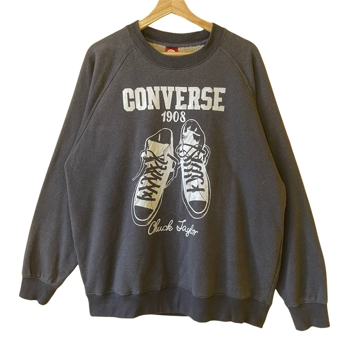 Converse 90s Converse Big Logo Crewneck Sweatshirt Size L Size US L / EU 52-54 / 3 - 3 Thumbnail