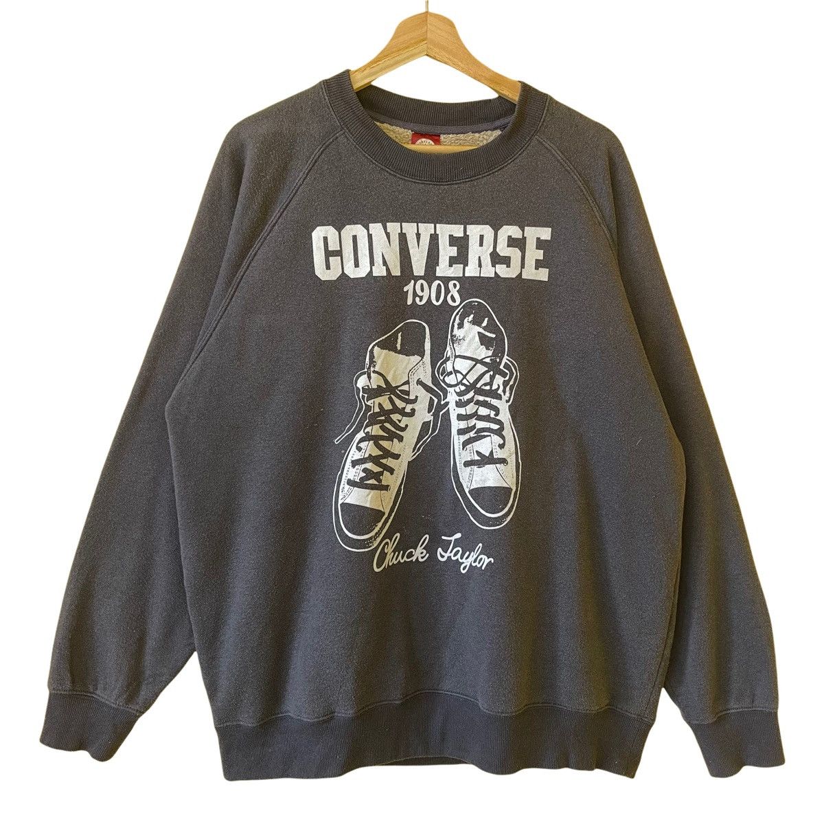 Converse 90s Converse Big Logo Crewneck Sweatshirt Size L Size US L / EU 52-54 / 3 - 1 Thumbnail