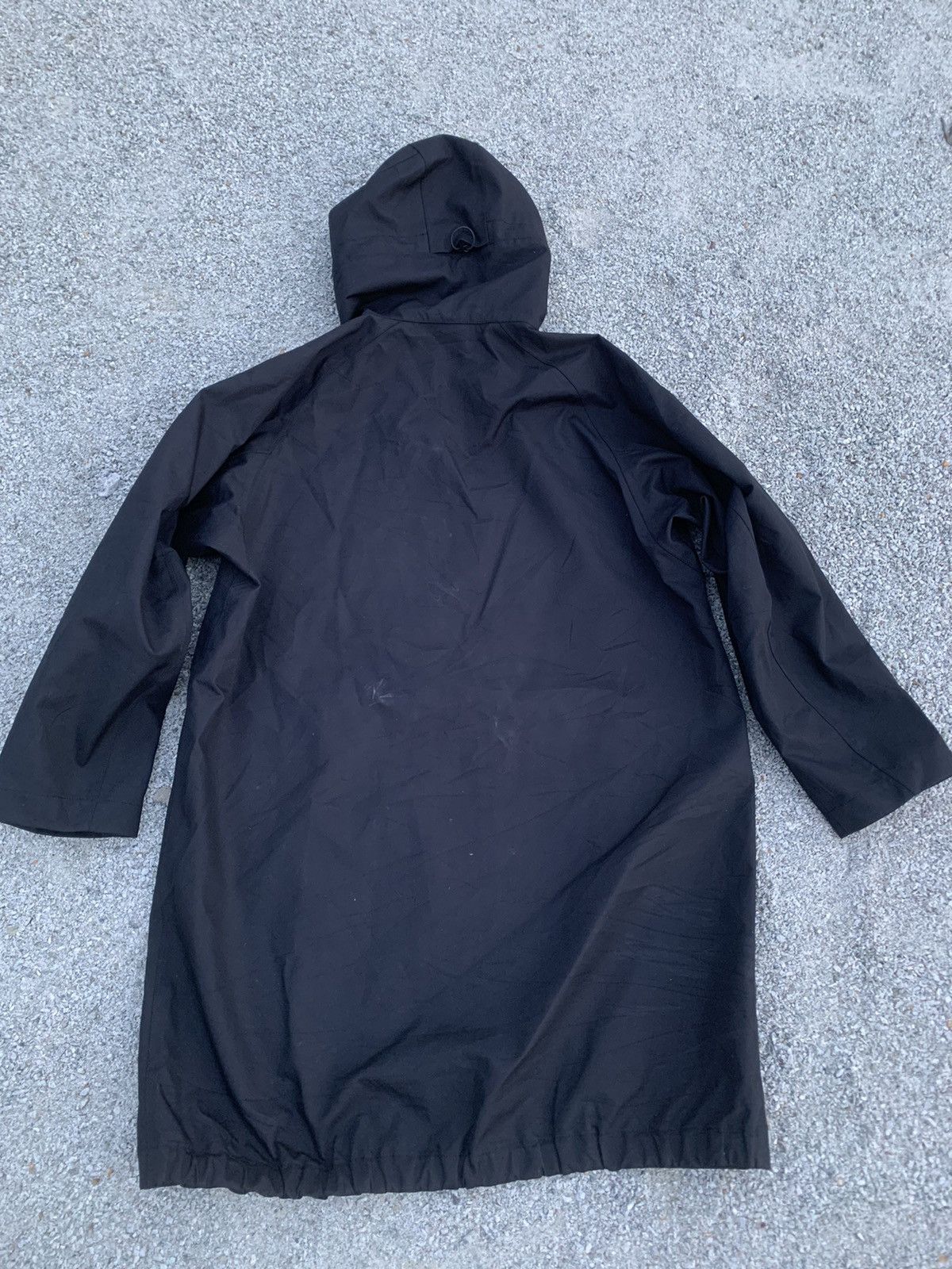 Uniqlo Uniqlo Raincoat Hoodie Jacket Size US M / EU 48-50 / 2 - 3 Thumbnail