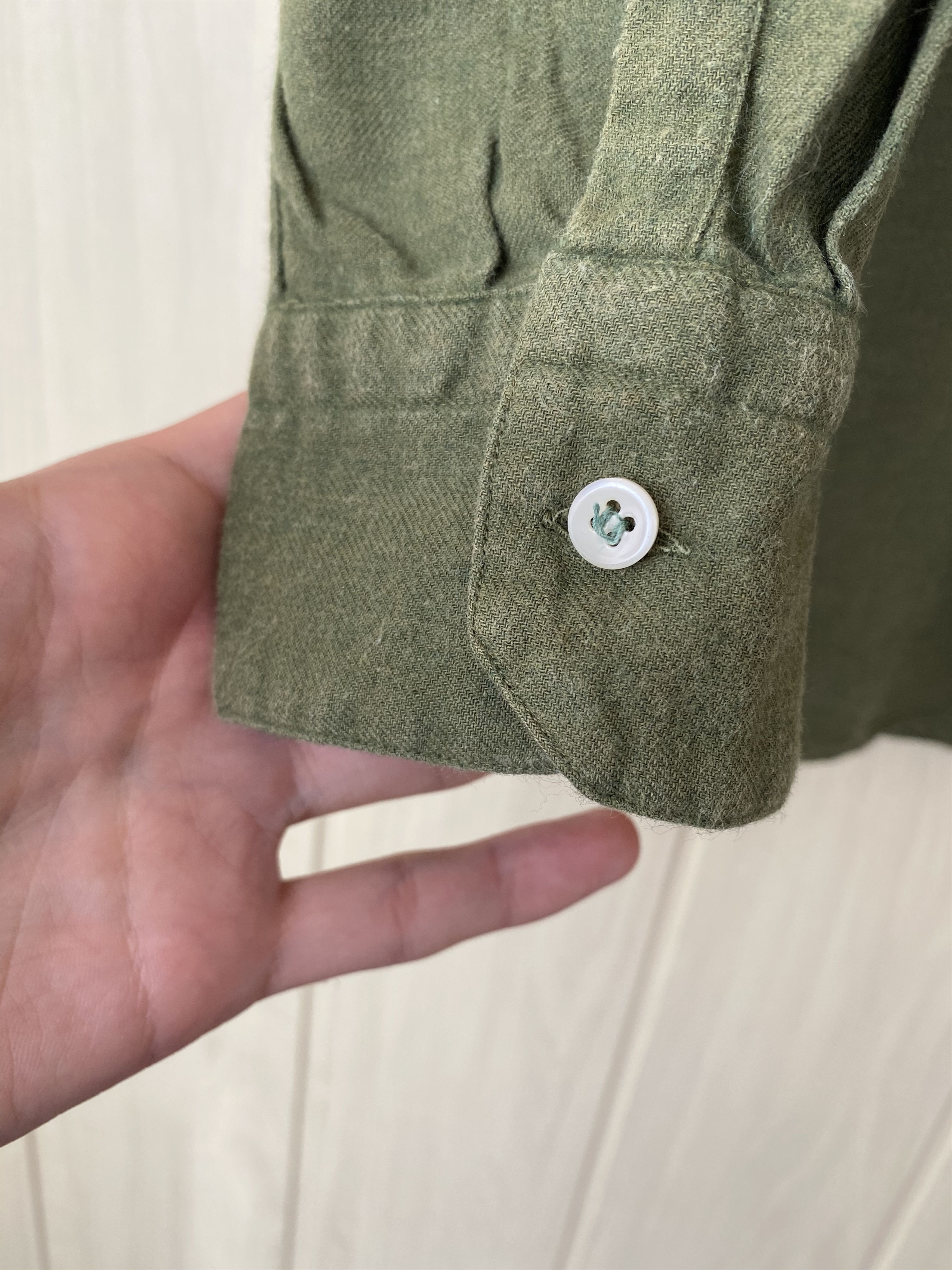 Valentino Vintage 90s Valentino wool shirt Size US L / EU 52-54 / 3 - 4 Thumbnail