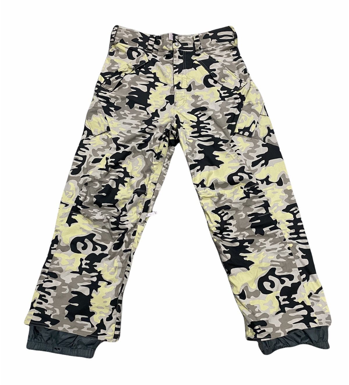 Burton BURTON SNOWBOARDS RONIN CAMOUFLAGED DESIGN Size US 36 / EU 52 - 1 Thumbnail