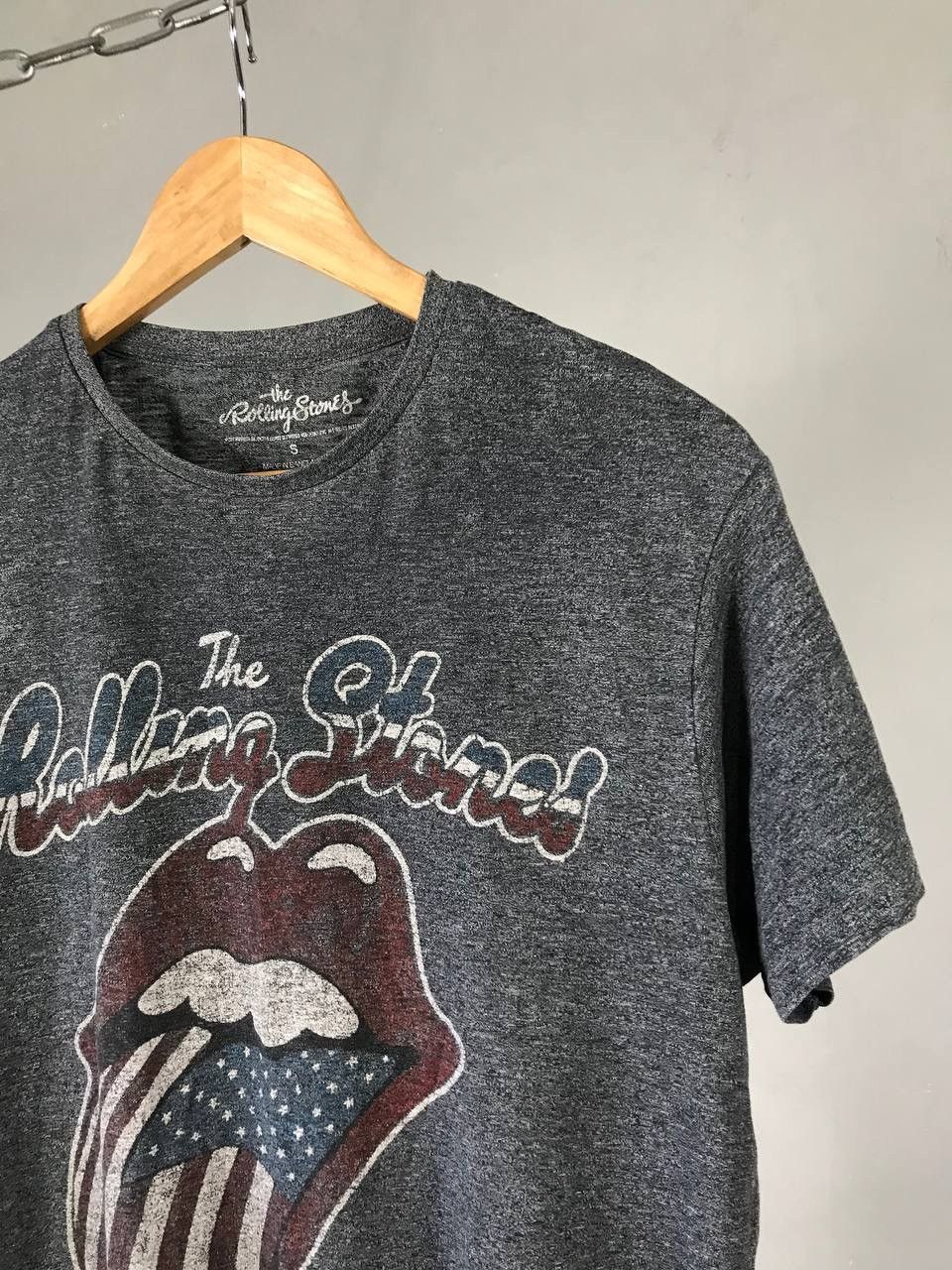 Band Tees × The Rolling Stones × Vintage The Rolling Stones vintage rock band tee Size US S / EU 44-46 / 1 - 2 Thumbnail