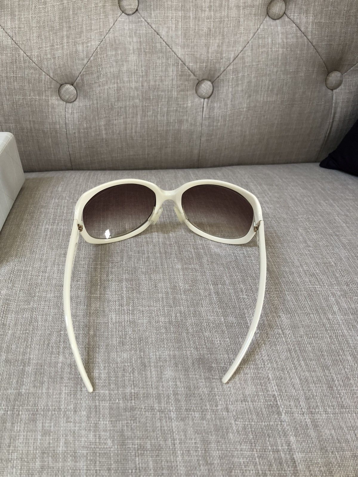 Dior vintage oversized Christian Dior glossy 1 cream sunglasses Size ONE SIZE - 6 Thumbnail