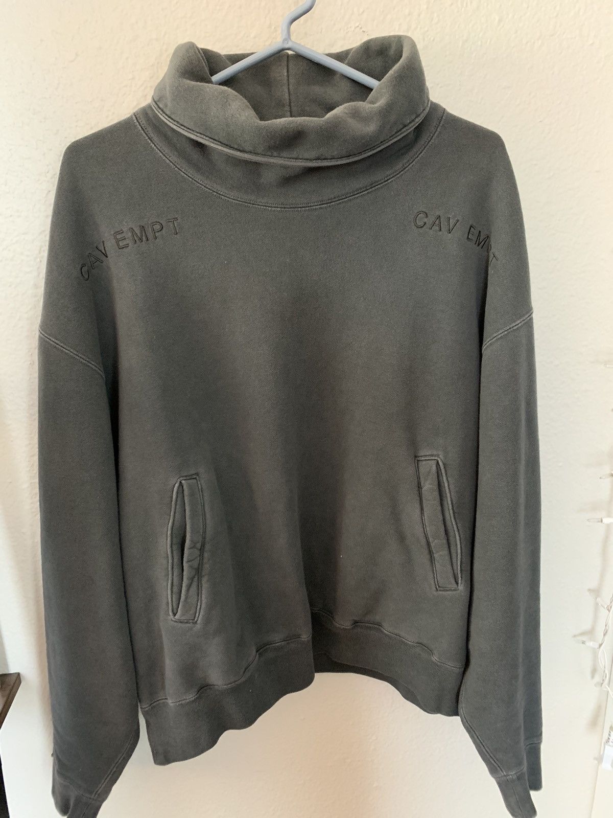 Cav empt 2024 mock neck