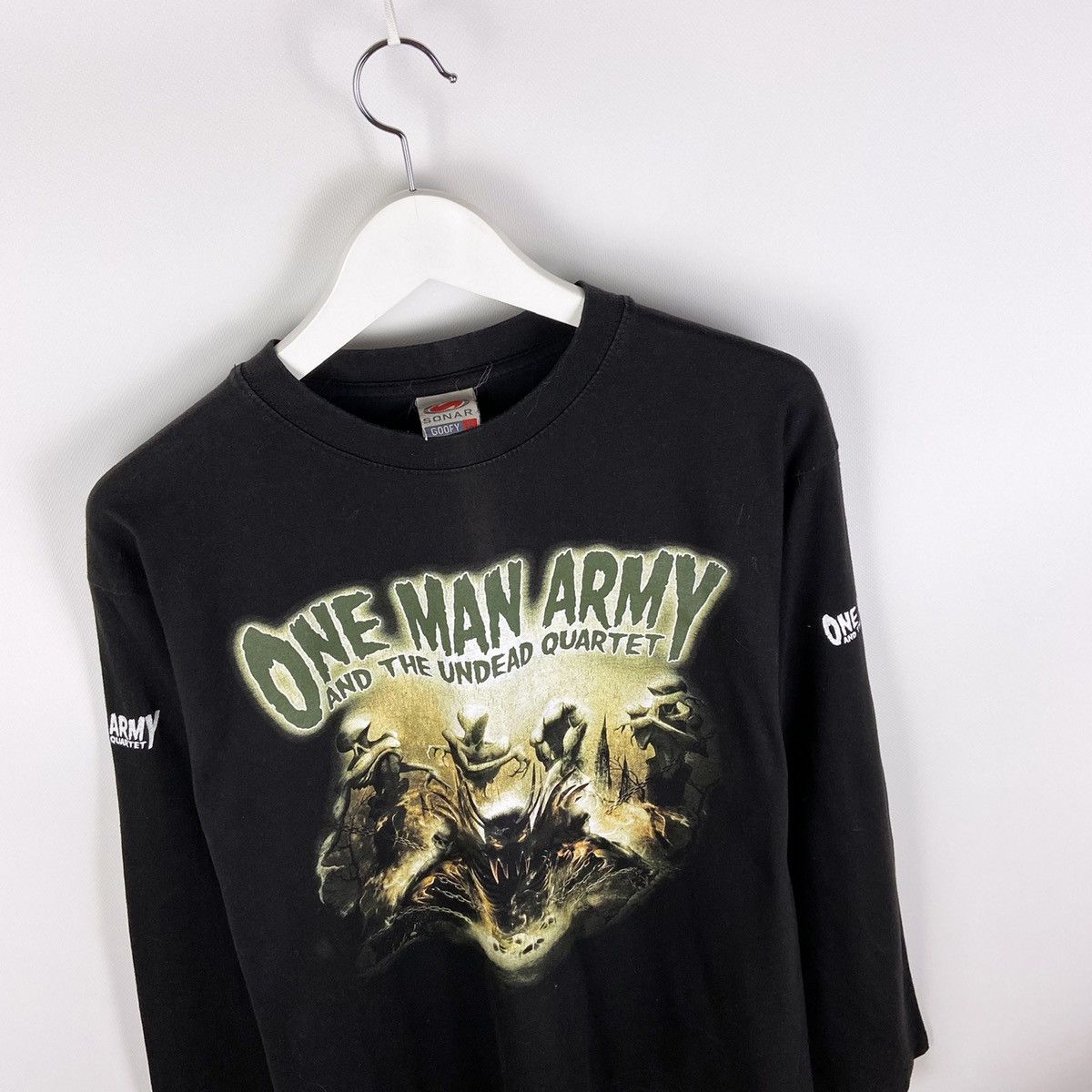 Band Tees Vintage Rare One Man army and the undead quartet longsleev Size US XL / EU 56 / 4 - 3 Thumbnail