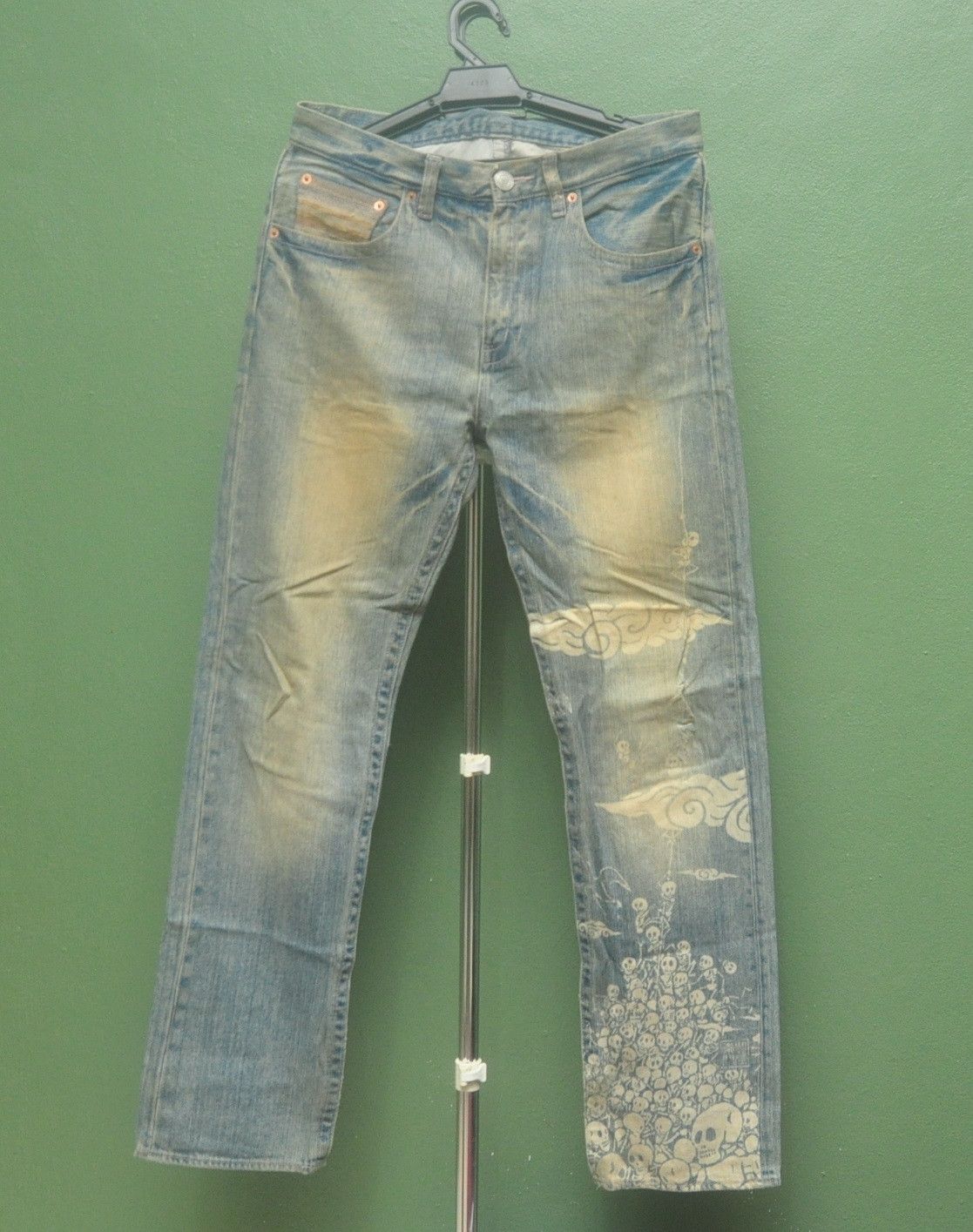 Japanese Brand Vintage Distressed Japanese Travis Scott Fashion Style Size US 34 / EU 50 - 1 Thumbnail