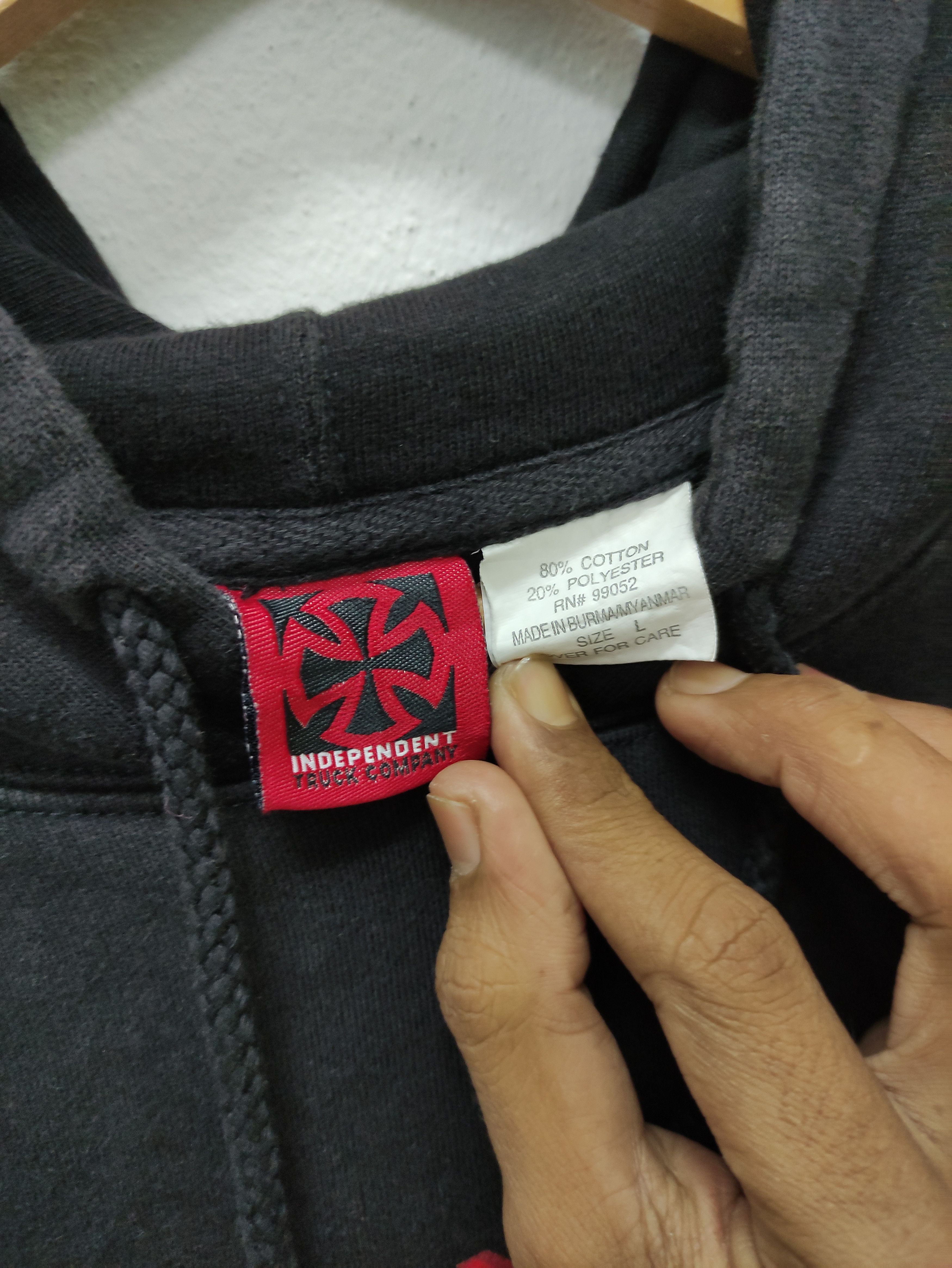 Independent Truck Co. × Vintage Vintage Independent Truck Company Hoodie Size US L / EU 52-54 / 3 - 4 Thumbnail