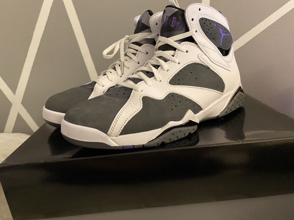 Nike Jordan 7 Grey Size US 10.5 / EU 43-44 - 1 Thumbnail