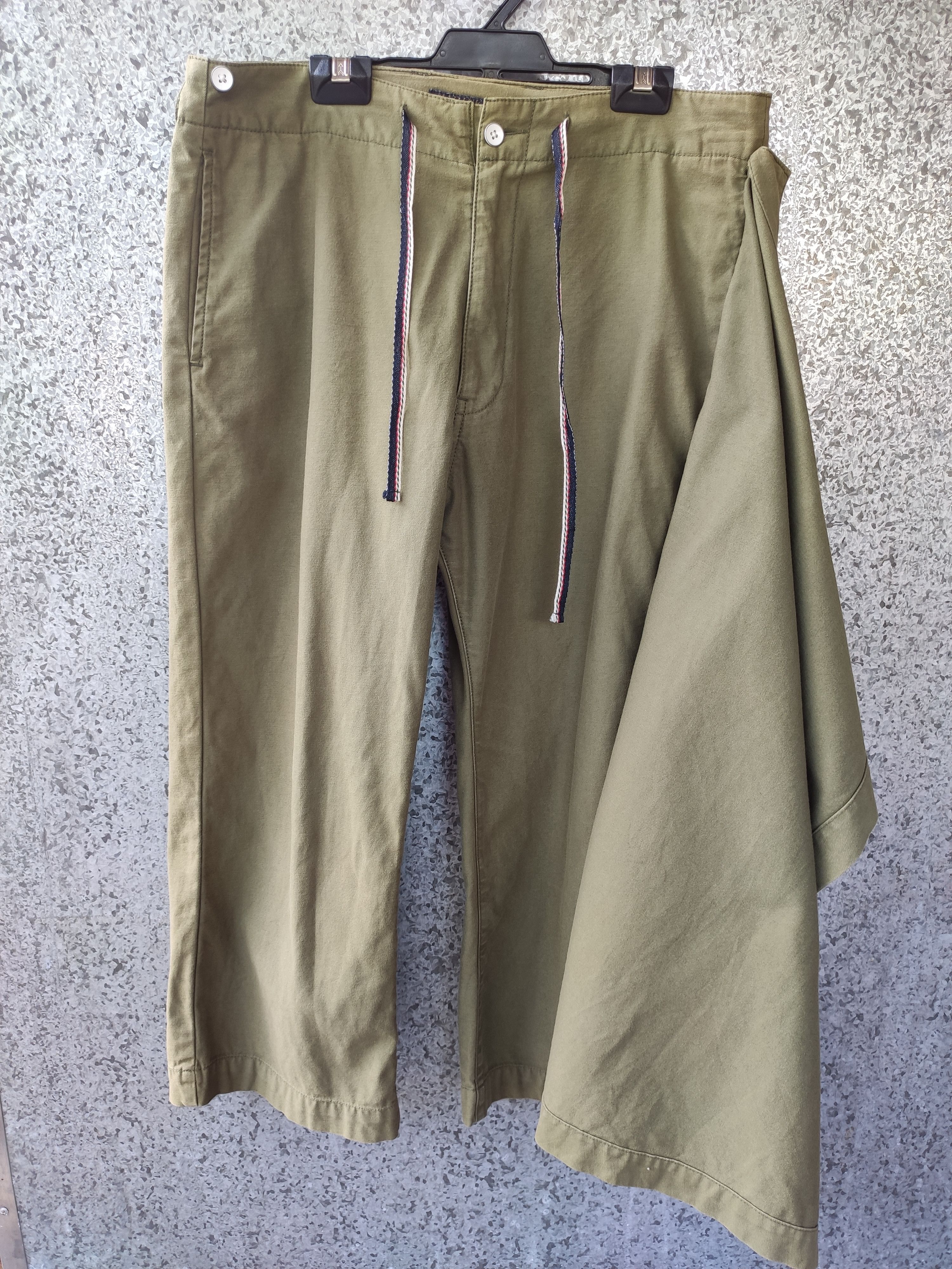 Marine Layer Vintage Marine Pants Anchor Casual quarter pants Size US 32 / EU 48 - 2 Thumbnail