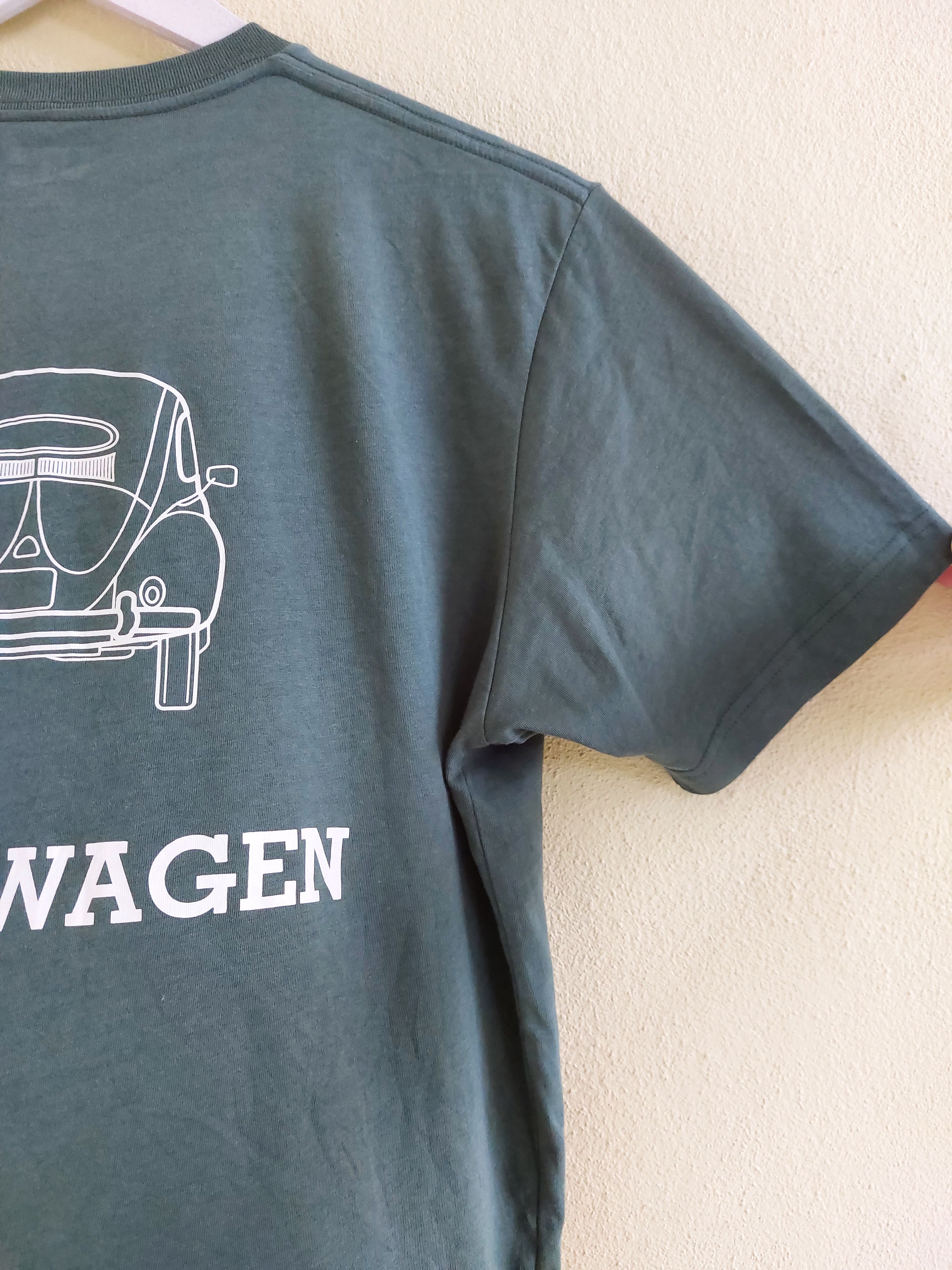 Uniqlo VOLKSWAGEN x UNIQLO tee Size US M / EU 48-50 / 2 - 6 Thumbnail