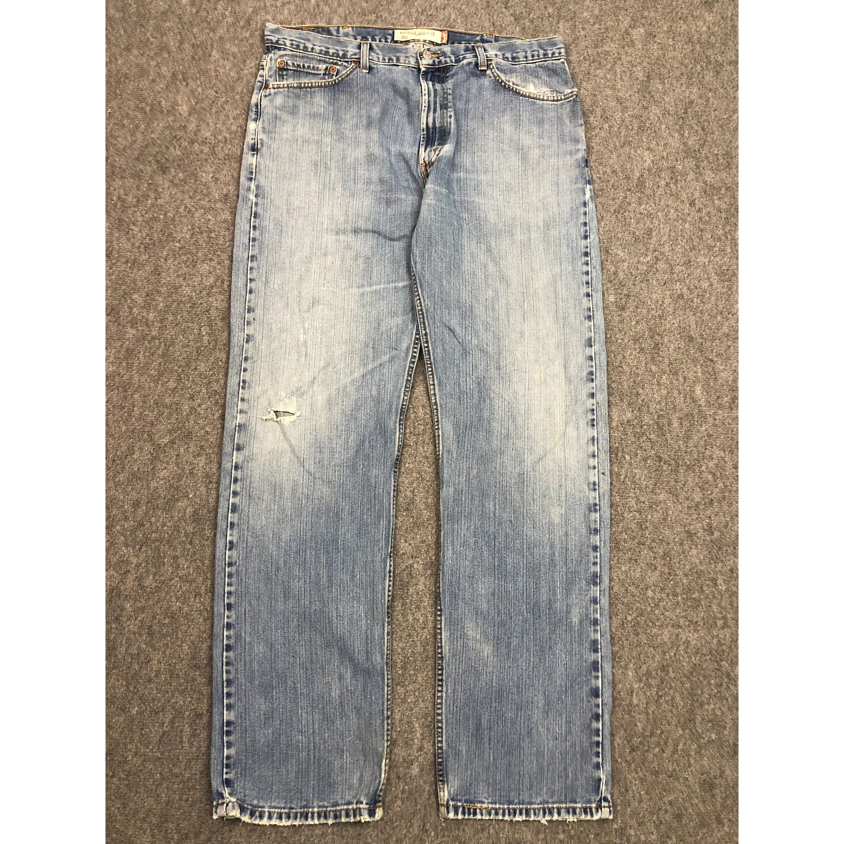 Levi's Vintage Levis 505 Lightwash Jeans DP0509 Size US 38 / EU 54 - 1 Thumbnail