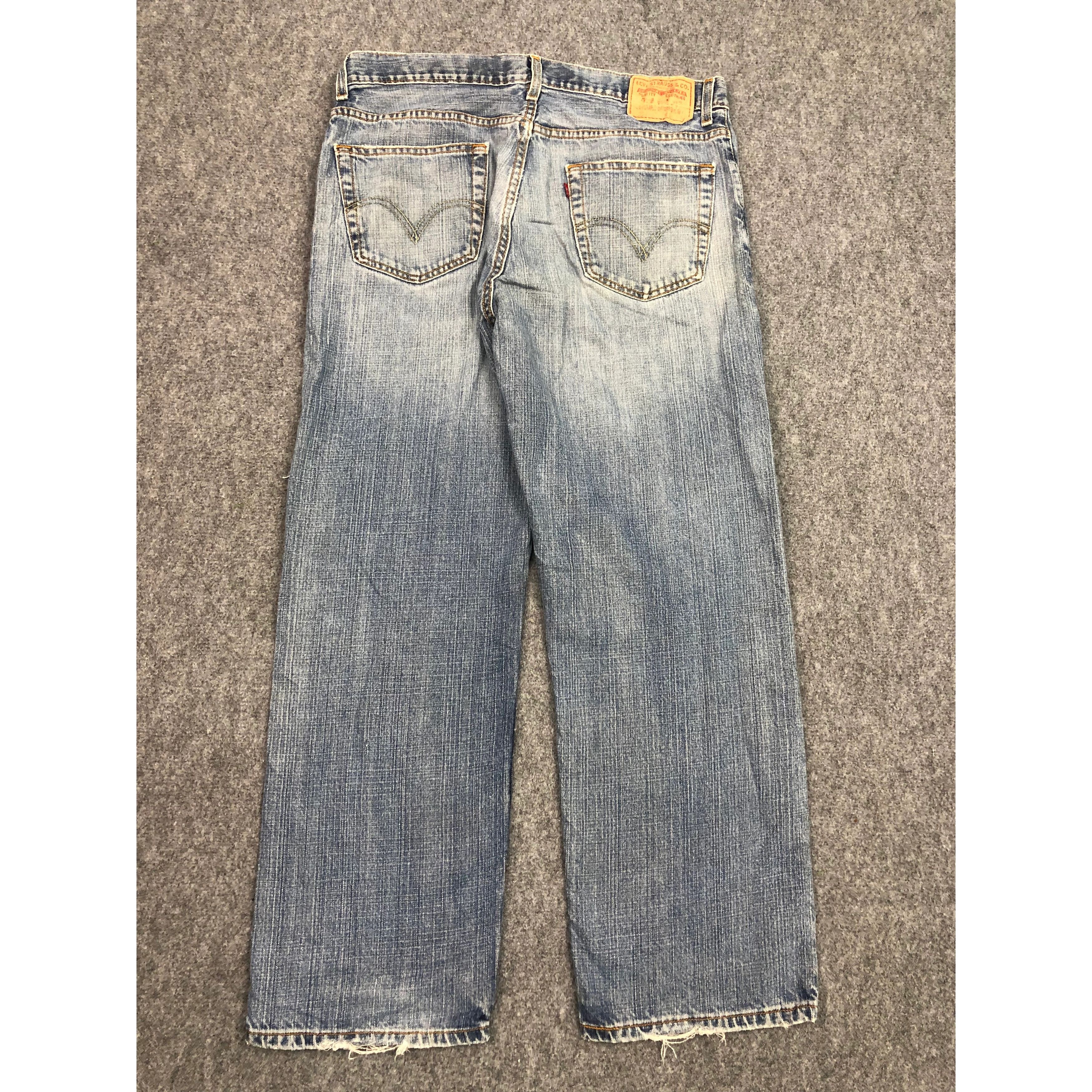 Levi's Vintage Levis 559 Lightwash Jeans DP0507 Size US 35 - 2 Thumbnail