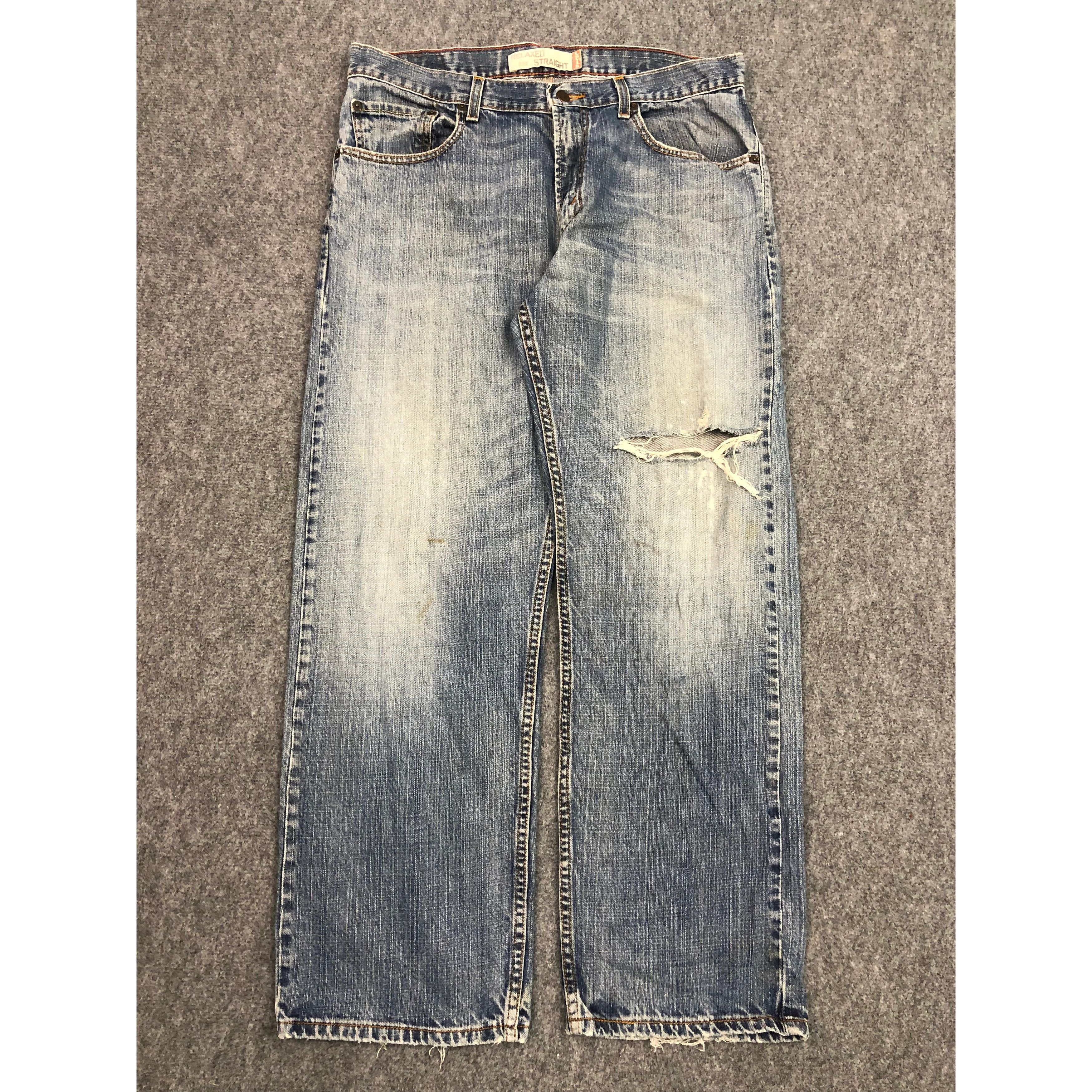 Levi's Vintage Levis 559 Lightwash Jeans DP0507 Size US 35 - 1 Thumbnail