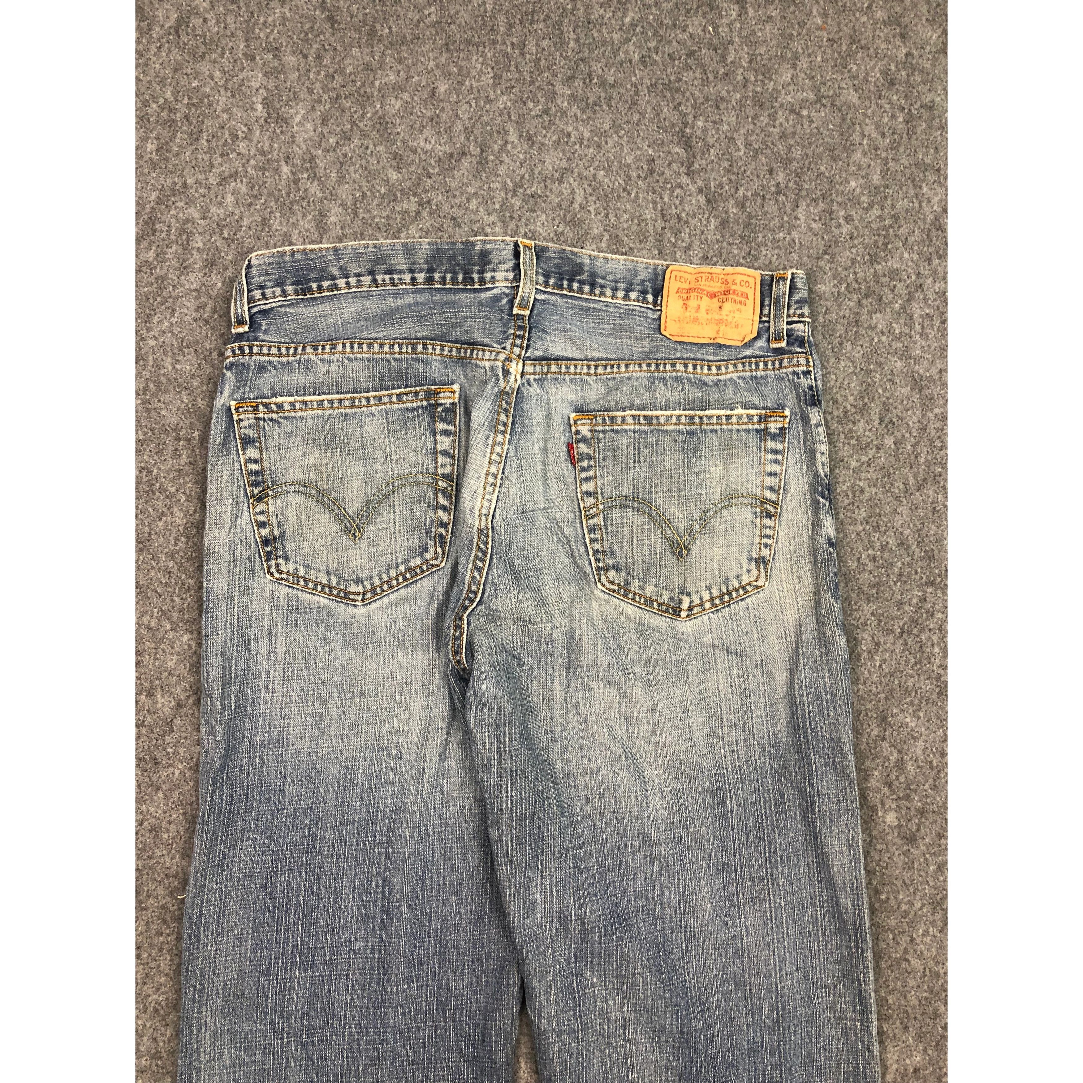 Levi's Vintage Levis 559 Lightwash Jeans DP0507 Size US 35 - 4 Thumbnail