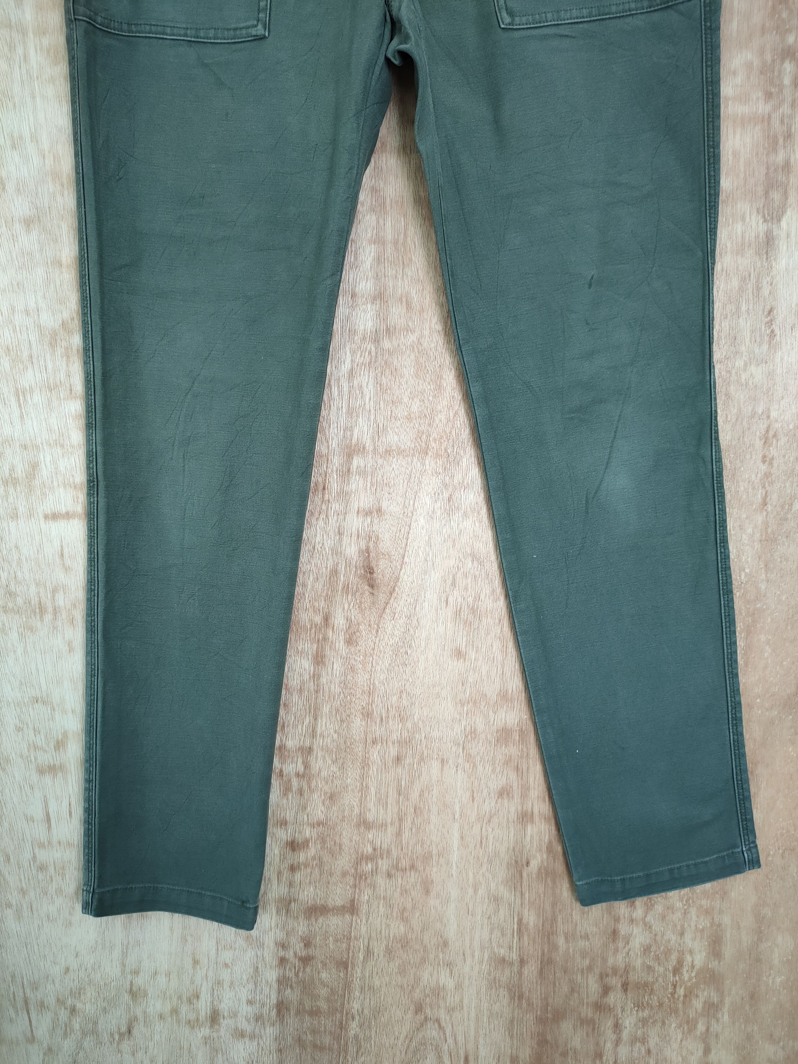 Japanese Brand DL Uniqlo japan multipocket tactical cargo pants #791 Size US 29 - 2 Thumbnail