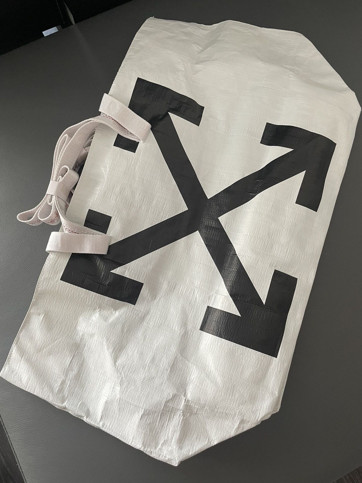 Off-White Brand NEW XL Super Limited Edition Runway Logo Tote Bag Size ONE SIZE - 12 Thumbnail