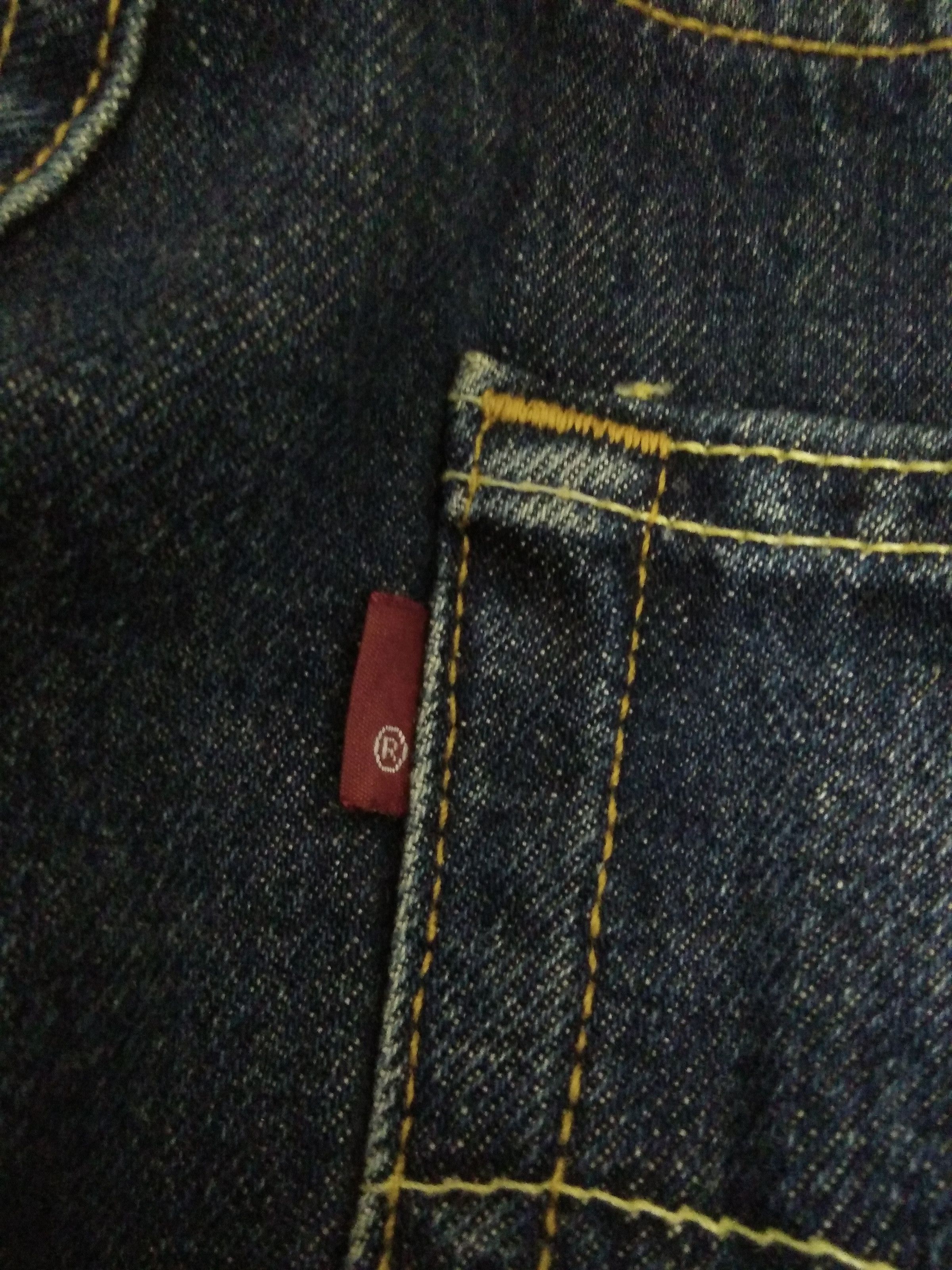 Levi's × Vintage LEVIS 501 JEANS SELVEDGE SINGLE R BUTTON 524 (527) Size US 30 / EU 46 - 3 Thumbnail