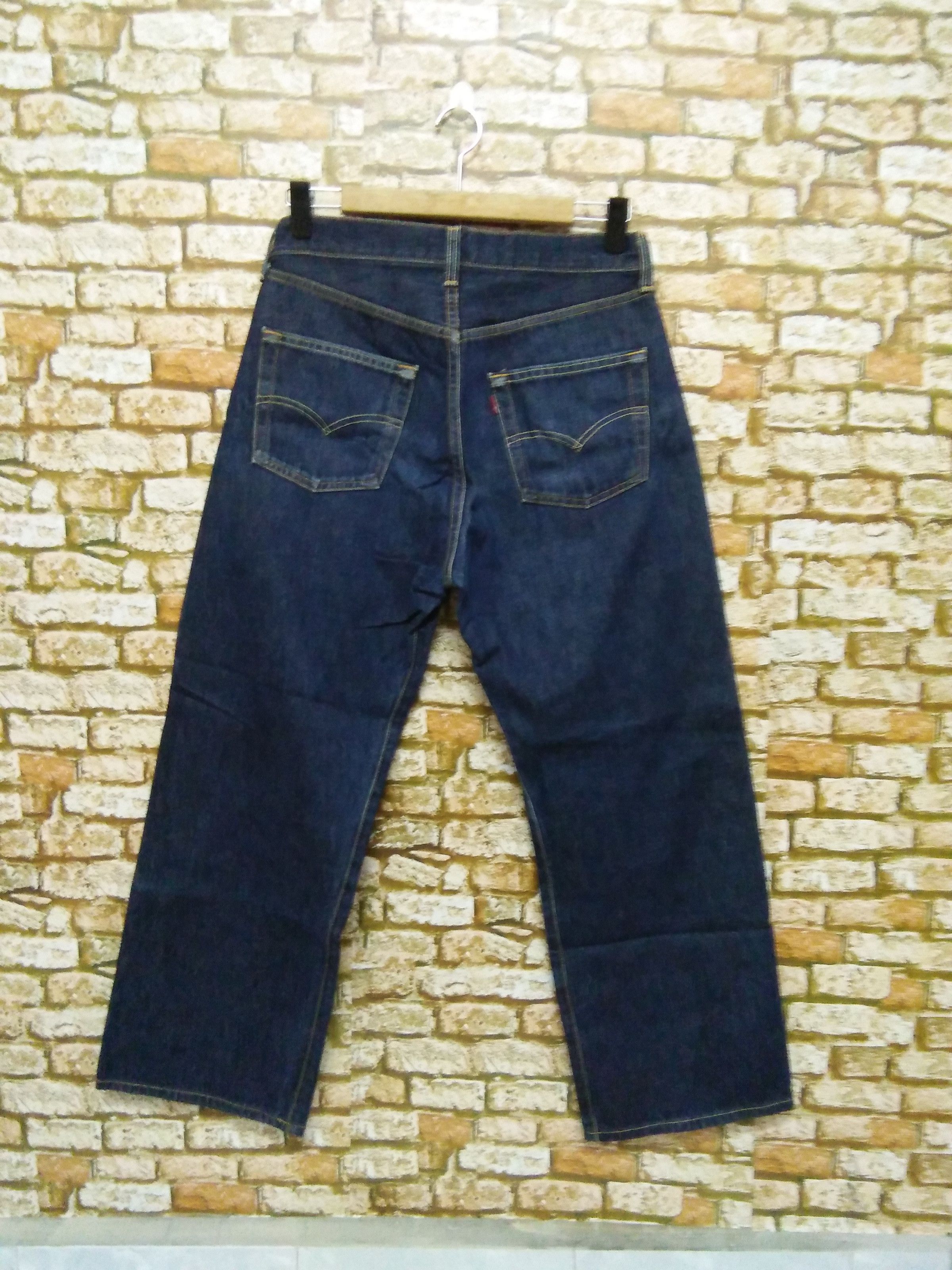 Levi's × Vintage LEVIS 501 JEANS SELVEDGE SINGLE R BUTTON 524 (527) Size US 30 / EU 46 - 2 Thumbnail