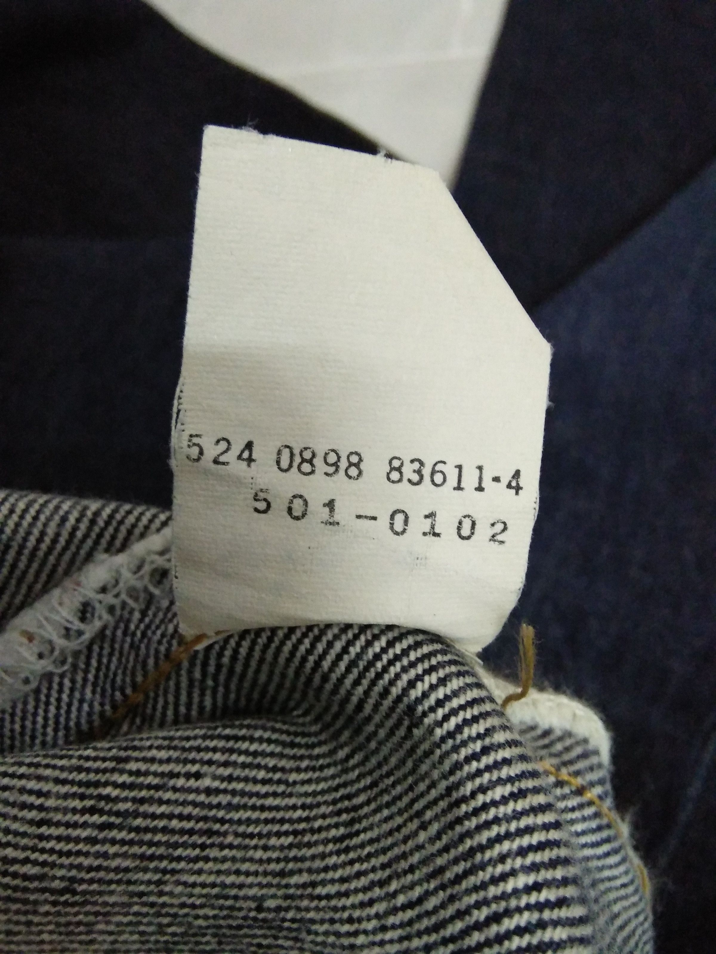 Levi's × Vintage LEVIS 501 JEANS SELVEDGE SINGLE R BUTTON 524 (527) Size US 30 / EU 46 - 8 Thumbnail