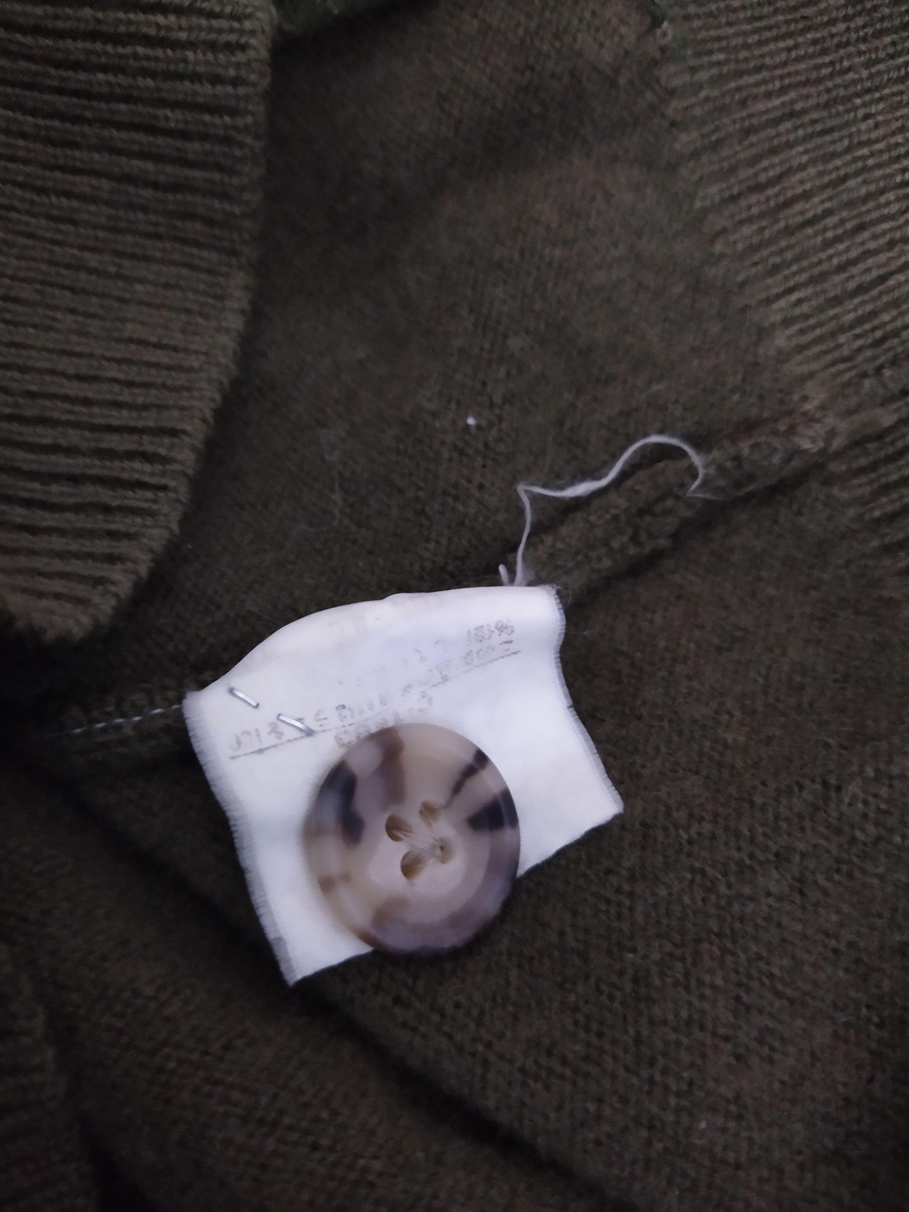 Burberry × Vintage 90s BURBERRYS LAMBSWOOL KNITWEAR SWEATER CARDIGAN B734) Size US M / EU 48-50 / 2 - 5 Thumbnail