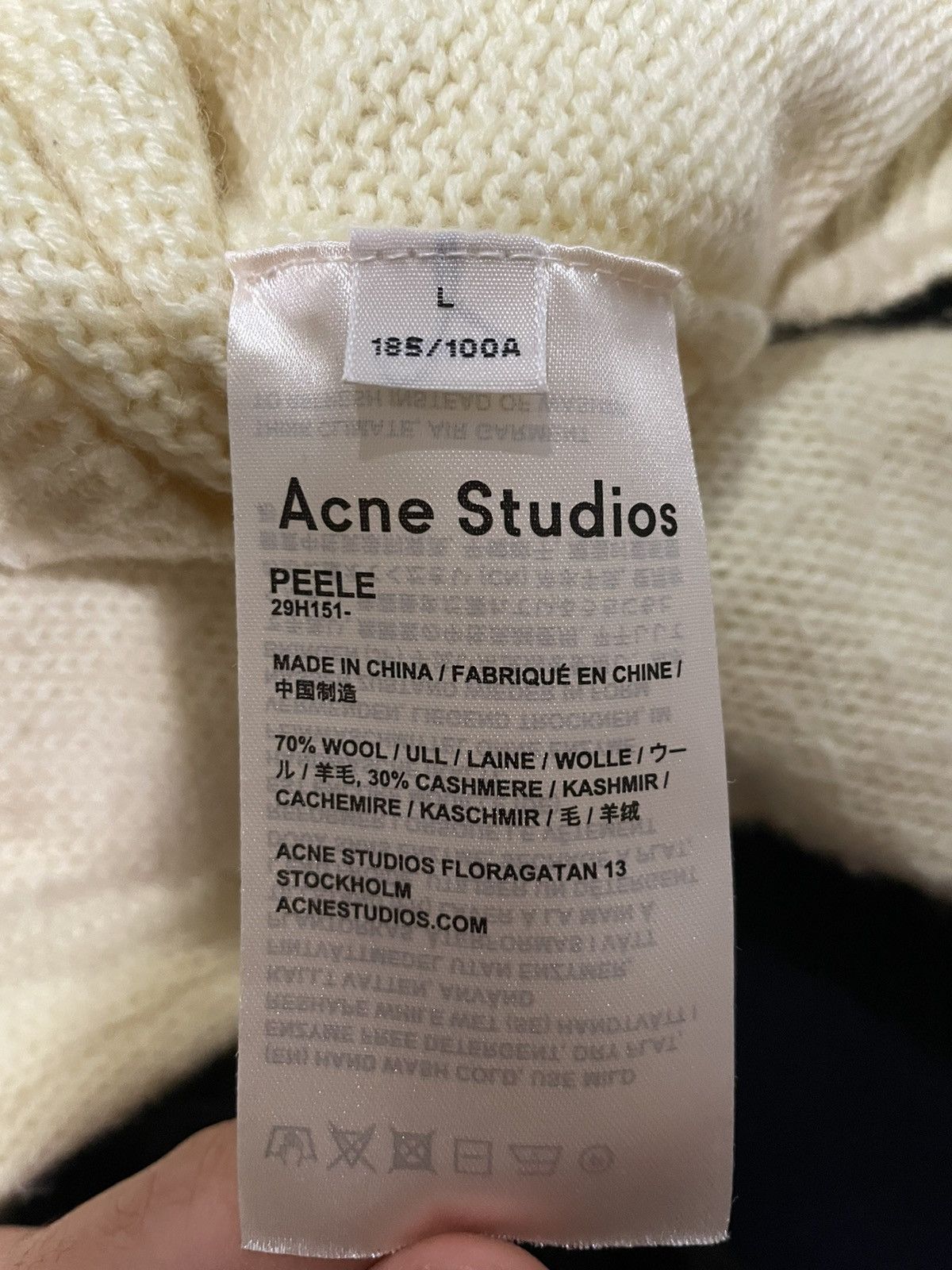 Acne Studios Acne Studios Peele Cashmere Knit in Pale Yellow Size US L / EU 52-54 / 3 - 1 Thumbnail