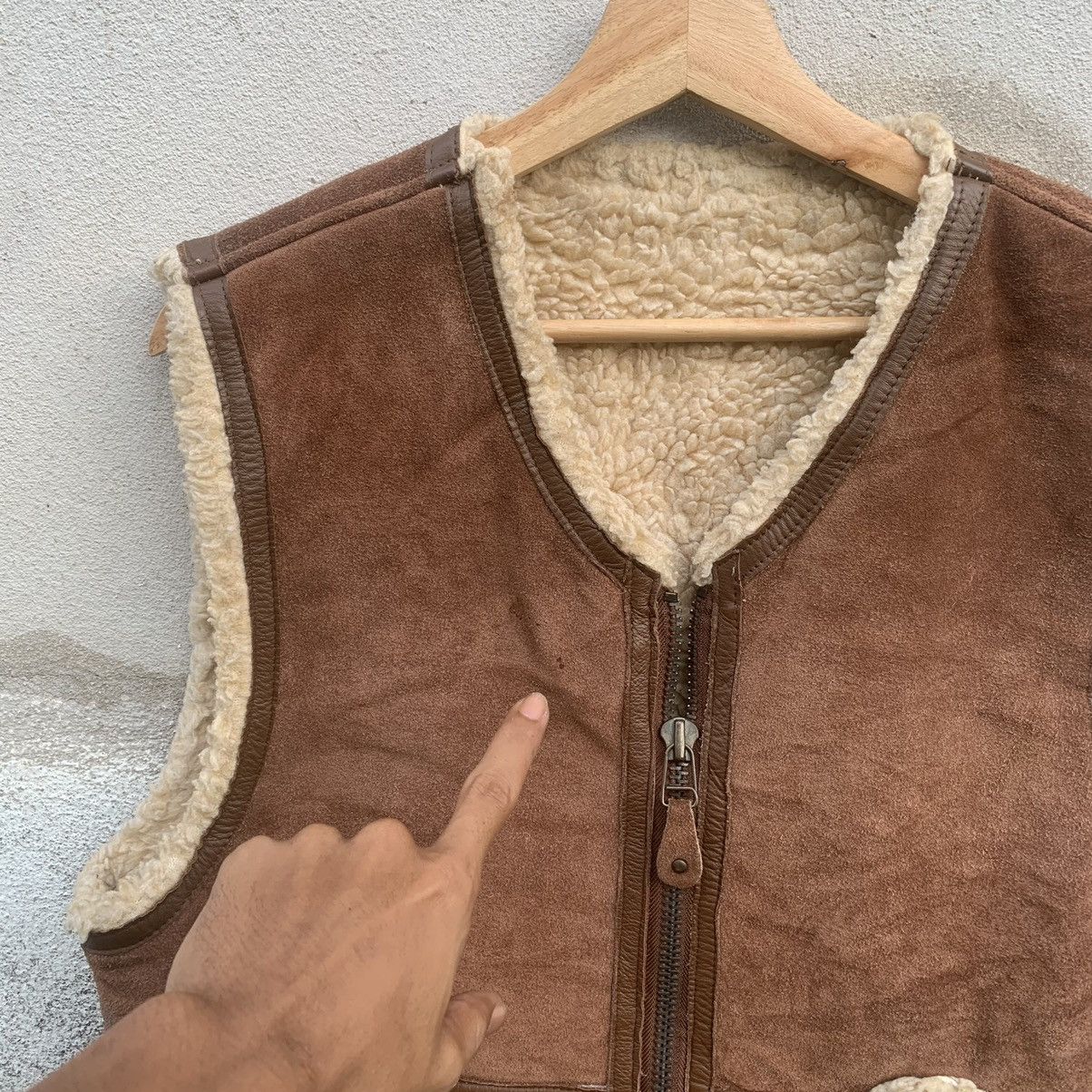 Leather SpyBrand Leather Suede Sherpa Fleece Vest ZipUps Sleeveless Size US M / EU 48-50 / 2 - 11 Thumbnail