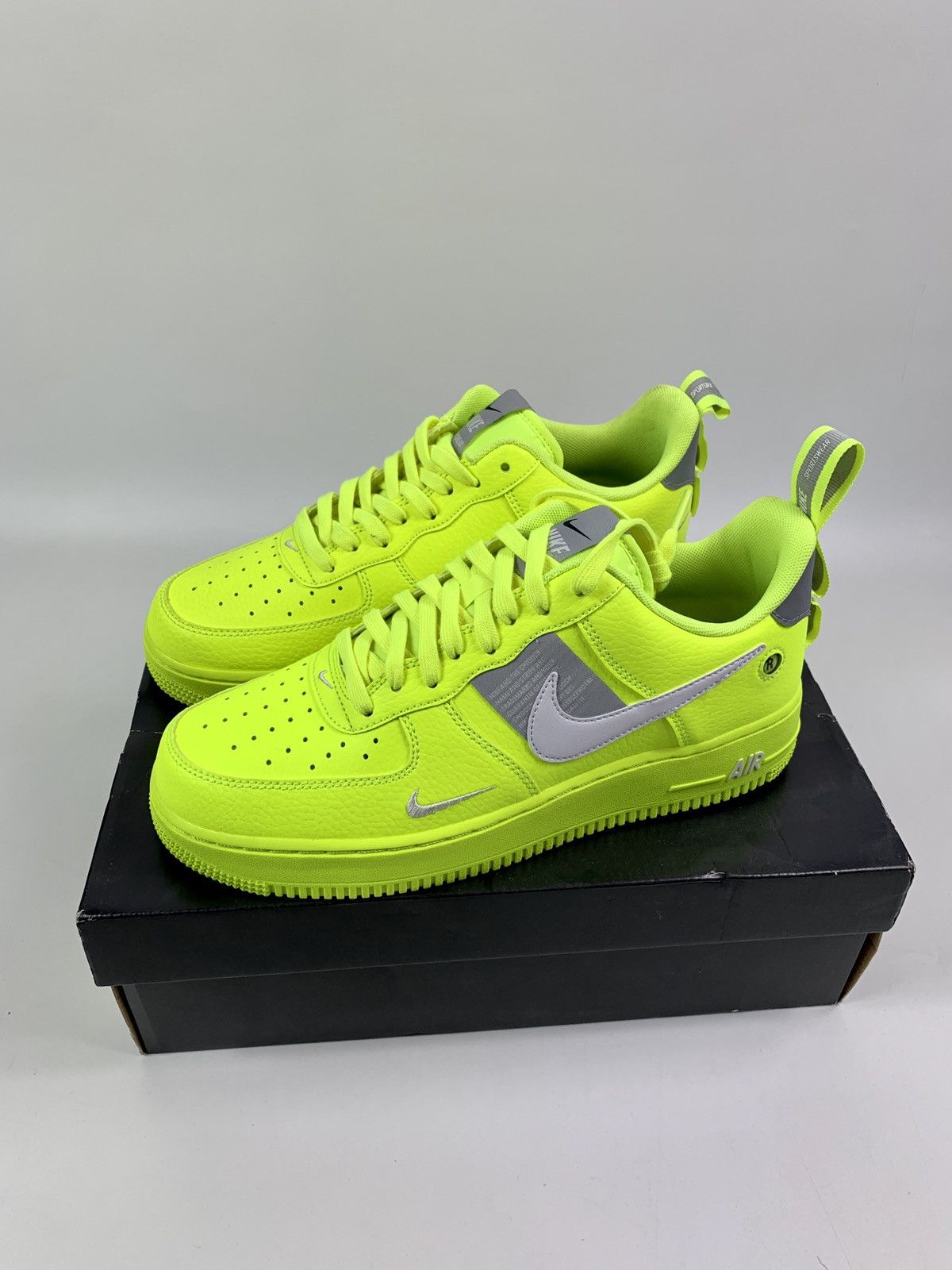 Nike Air Force 1 Utility Volt 2 AJ7747 700 Grailed