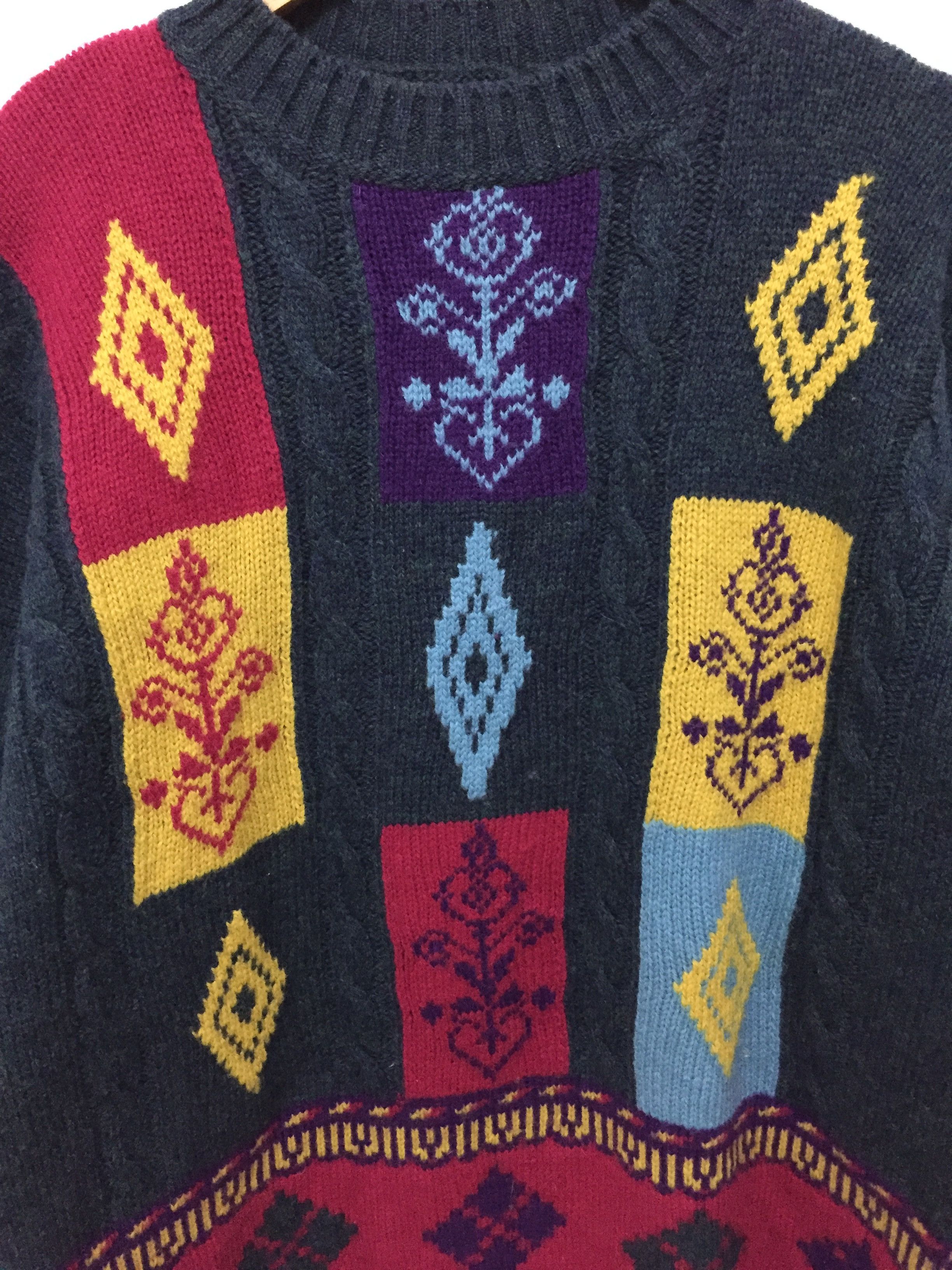 United Colors Of Benetton 90's United colors of benetton embroidered Wool Knitwear Size US L / EU 52-54 / 3 - 3 Thumbnail