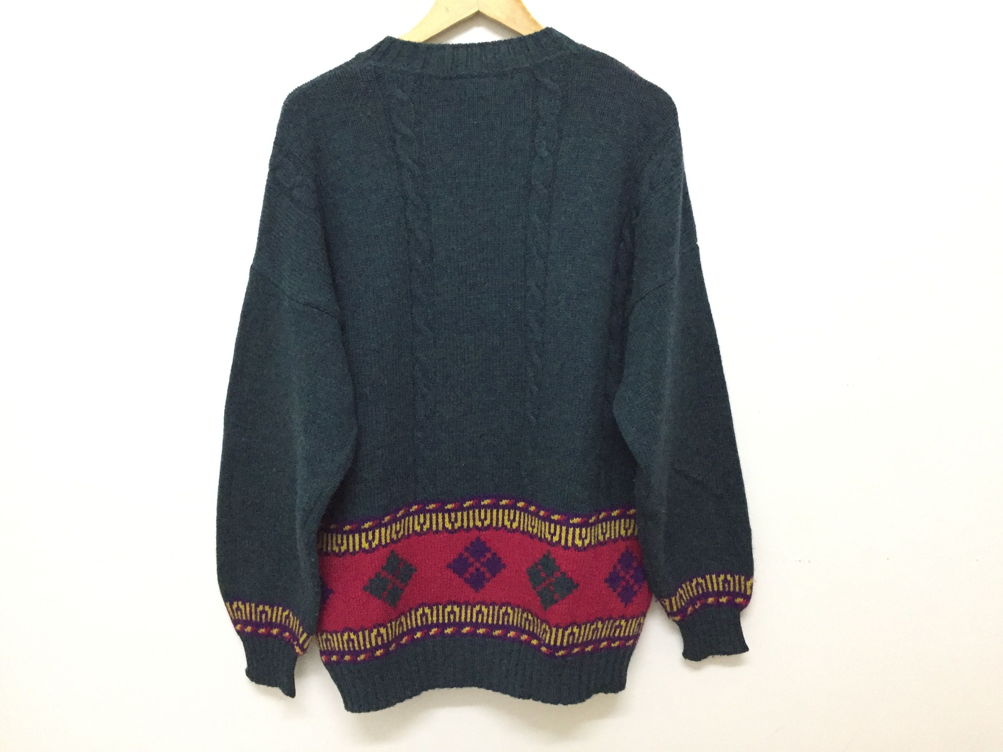 United Colors Of Benetton 90's United colors of benetton embroidered Wool Knitwear Size US L / EU 52-54 / 3 - 6 Thumbnail
