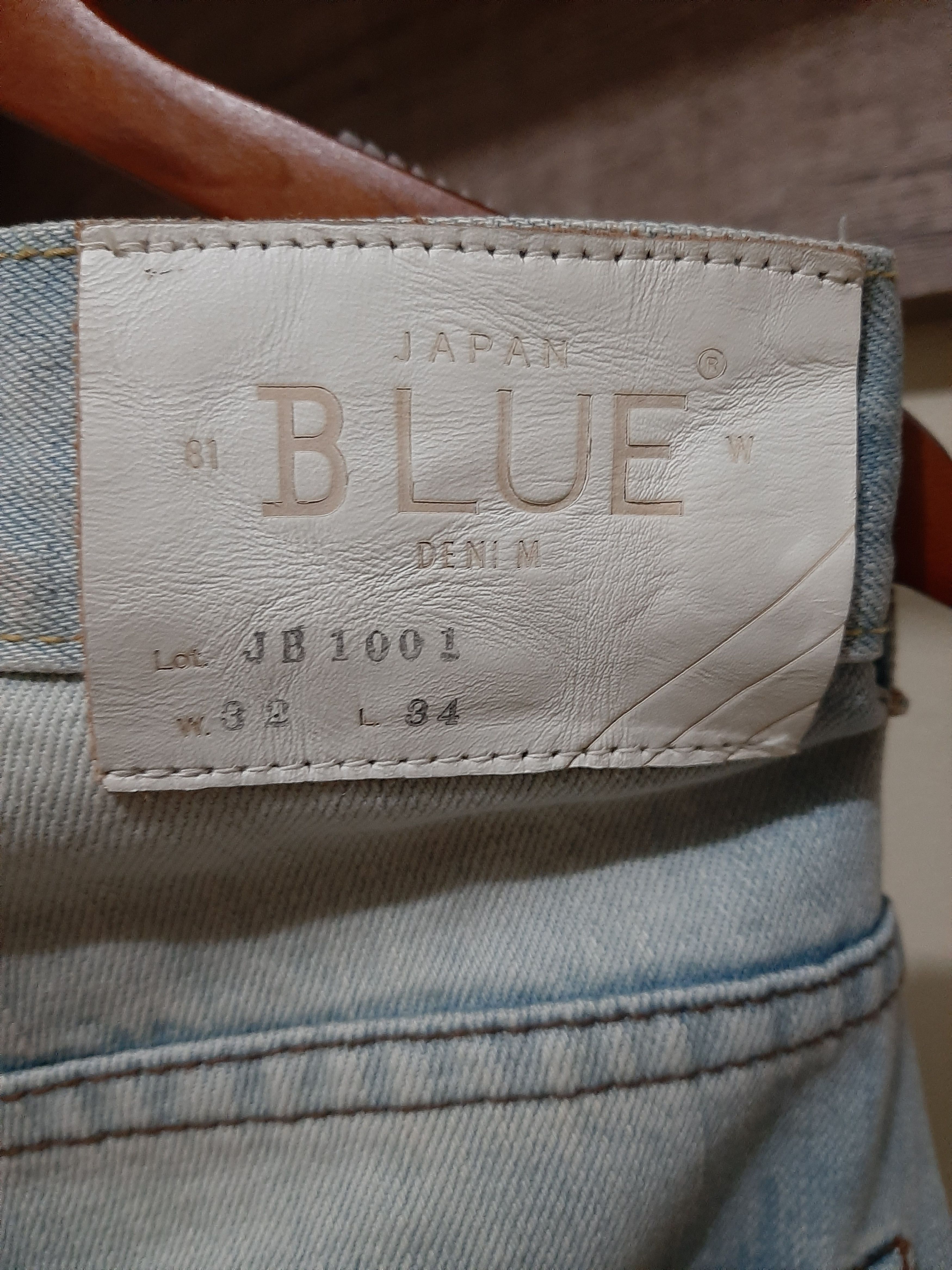 Japan Blue JAPAN BLUE LOT JB1001 SELVEDGE DISTRESSED LIGHT BLUE WASH Size US 32 / EU 48 - 9 Thumbnail