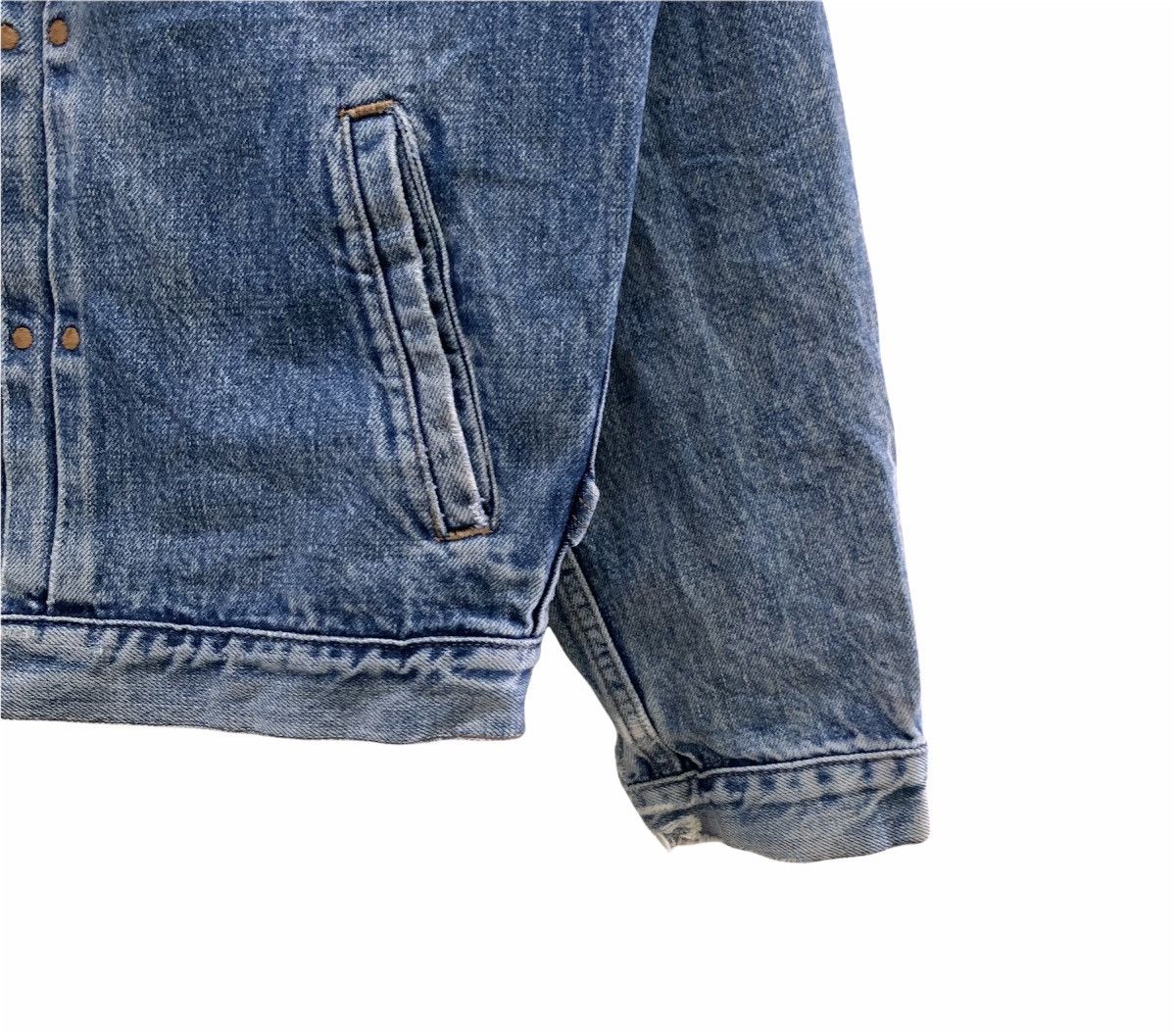 Wrangler Vintage Wrangler Distressed Trucker Denim Jacket Size US S / EU 44-46 / 1 - 6 Thumbnail